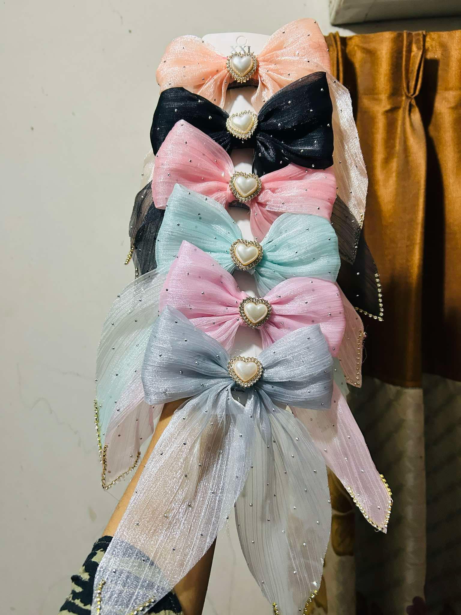 ফেন্সী হেয়ার বো ক্লিপ - Image 1