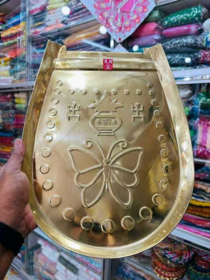 পিতলের কুলা ভারতীয় ১৪ ইঞ্চি - Image 1