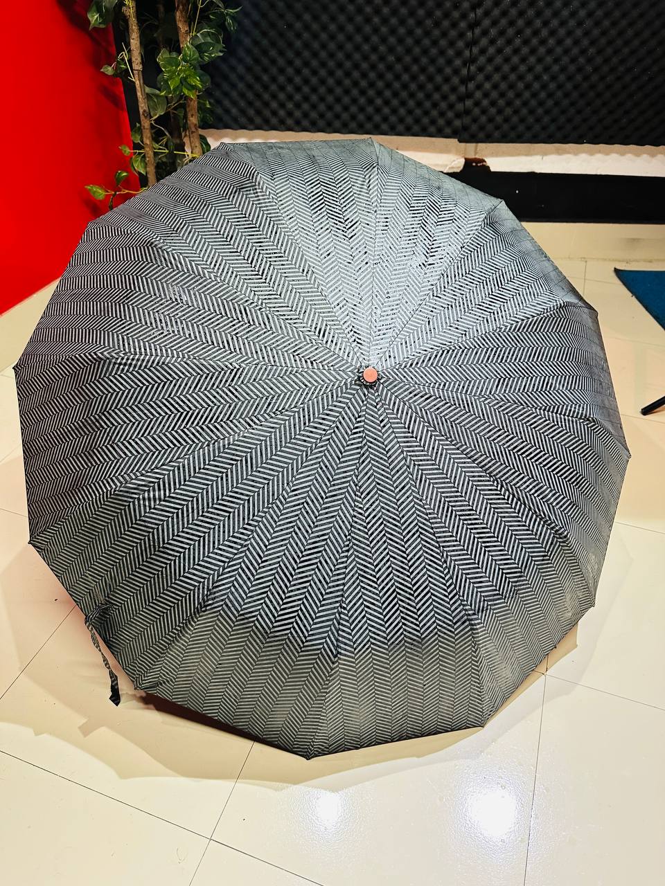 Premium 12-Ribs Automatic Open/Close Wood Handle Umbrella_img_5