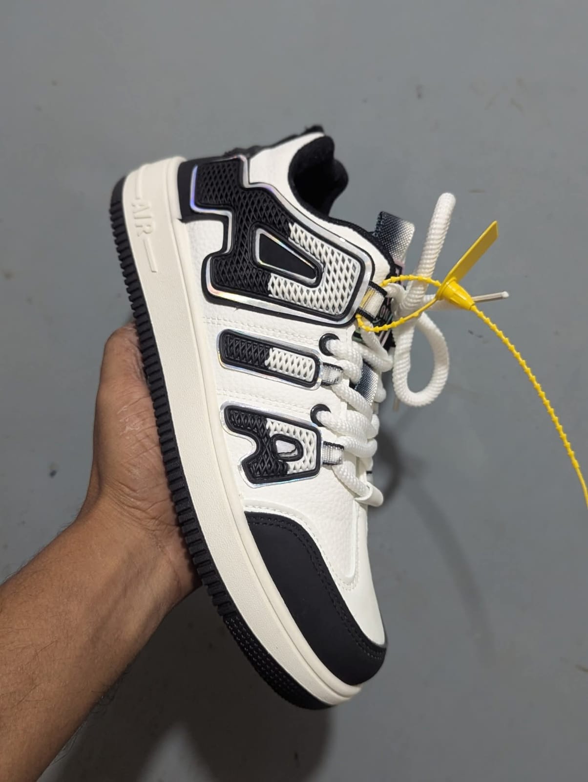 NIKE 𝐒𝐧𝐞𝐚𝐤𝐞𝐫(BLACK MULTI)_img_2