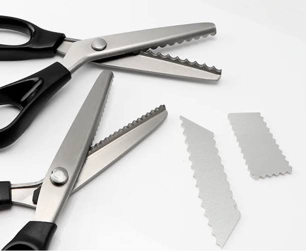 Zig Zag Cut Scissors,_img_2