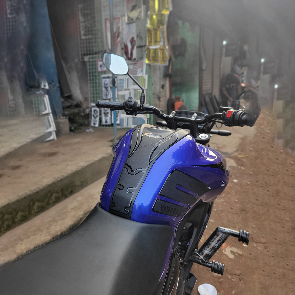 Yamaha FZS V4 Racing Blue ( Premium Tank Pad 08)_img_3