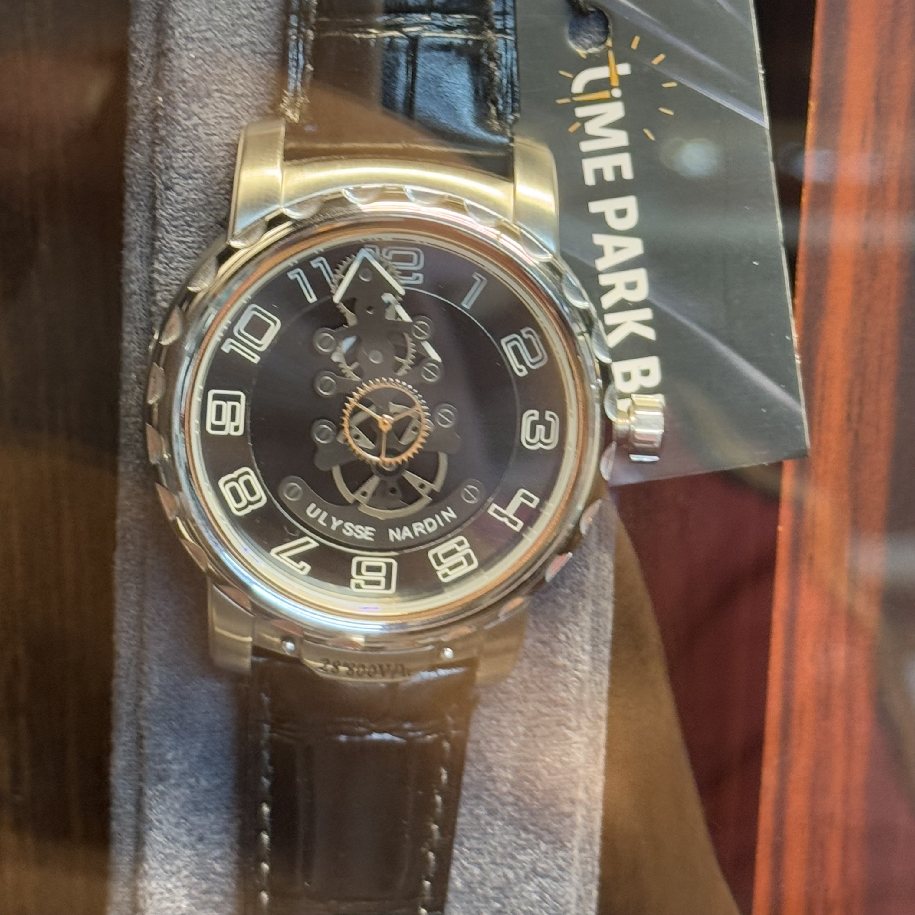 Ussly nardin | AUtomatic movement | Euro Grade