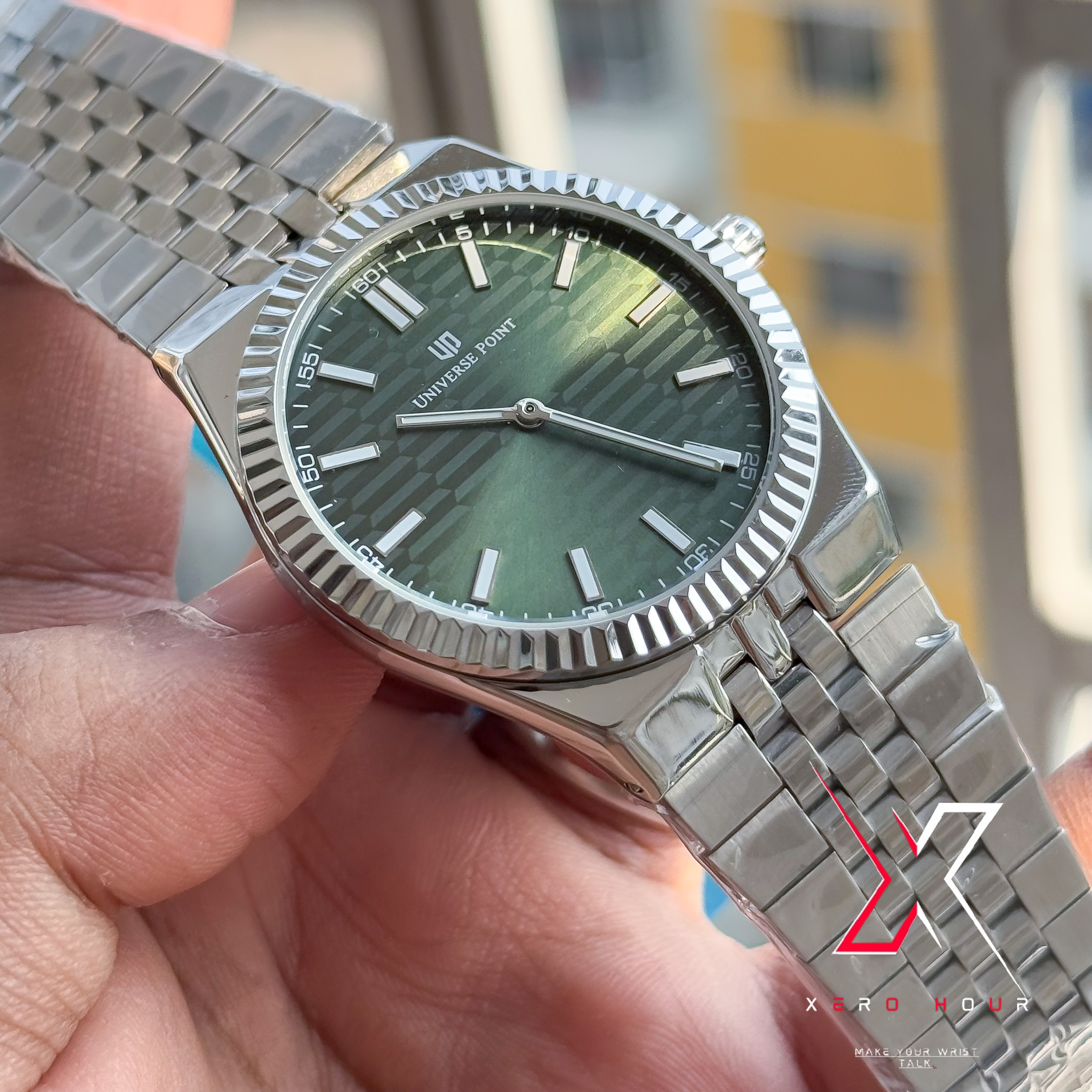 Universe Point | Authentic series | Land Dweller Shape | Green DIal_img_2