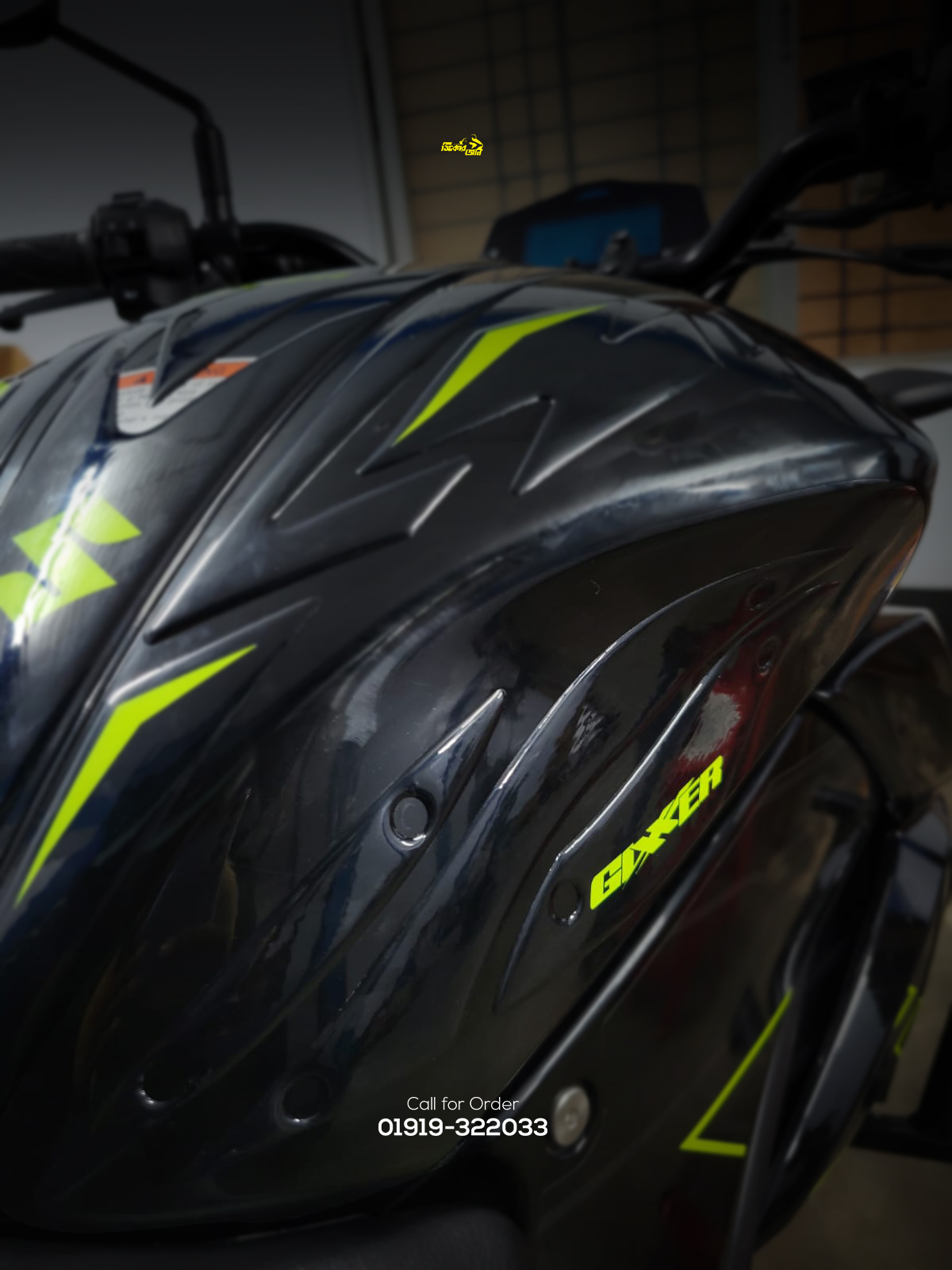 Gixxer Fi or SF Glossy Black Neon ( Premium Tank Pad 023)_img_5