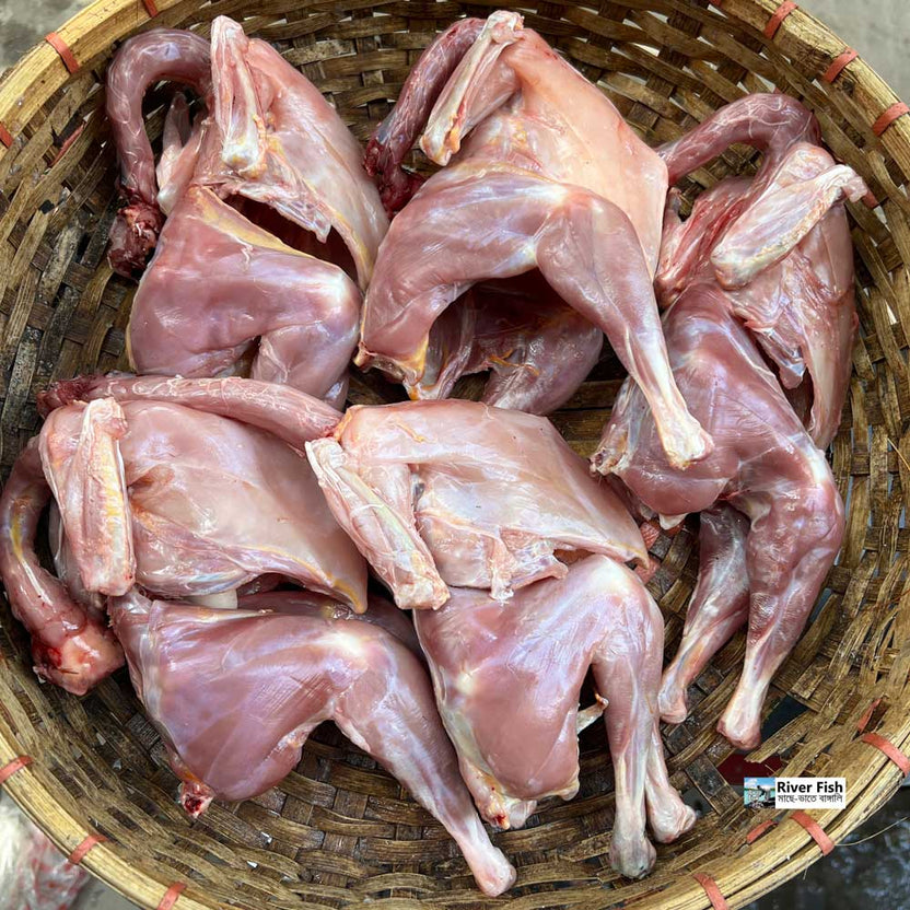 গ্রামের দেশি মোরগ ৯০০/৯৫০ গ্রাম সাইজ - Image 1