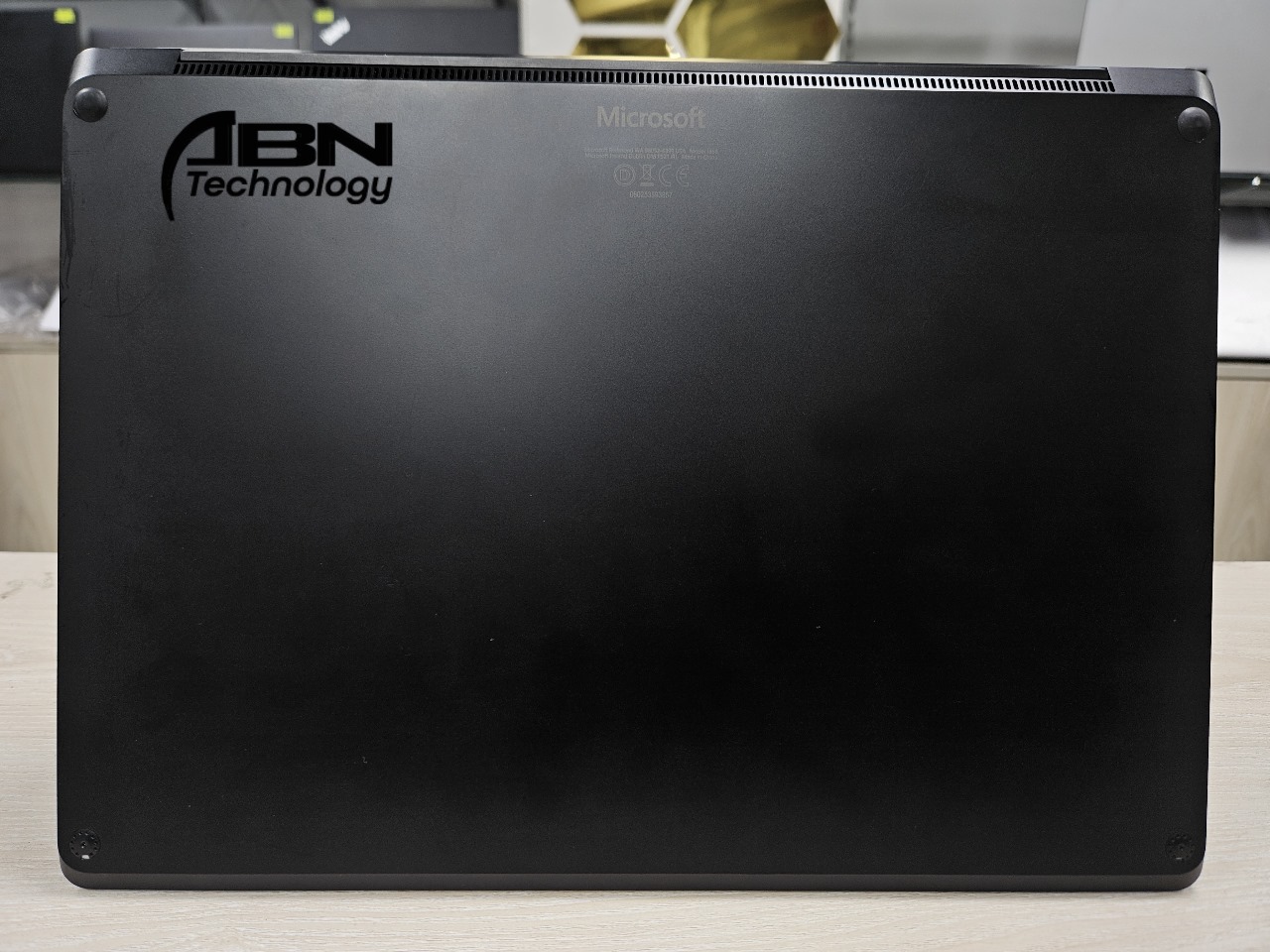 Microsoft Surface laptop 4. Core i7, 11th Gen. 32GB RAM, 1TB SSD. 13.5" Display._img_2