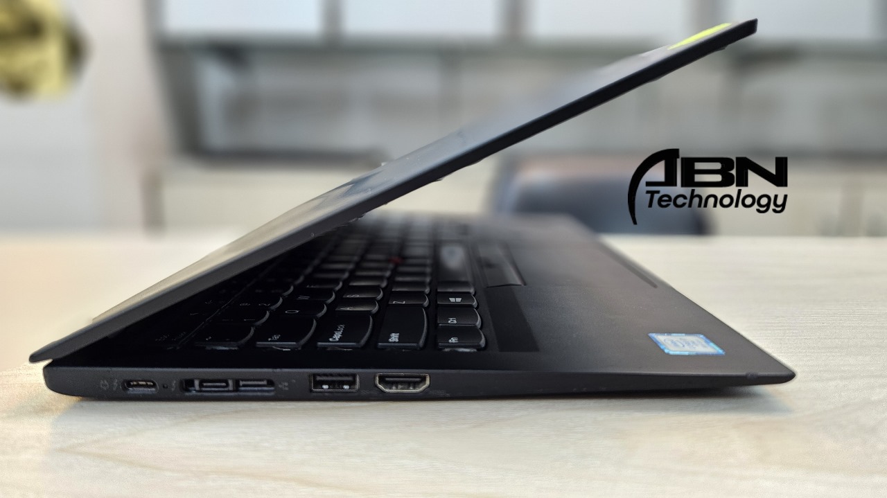 Lenovo ThinkPad X1 Carbon. Core i5, 8th Generation. 8GB RAM. 256GB SSD. 14.1" Display. (Gen-7) 2k Display_img_1