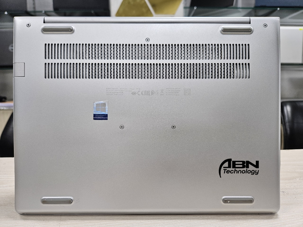 HP ProBook 440 G6. Core i5, 8th Gen. 8GB RAM, 256GB SSD. 14.1" Display_img_3