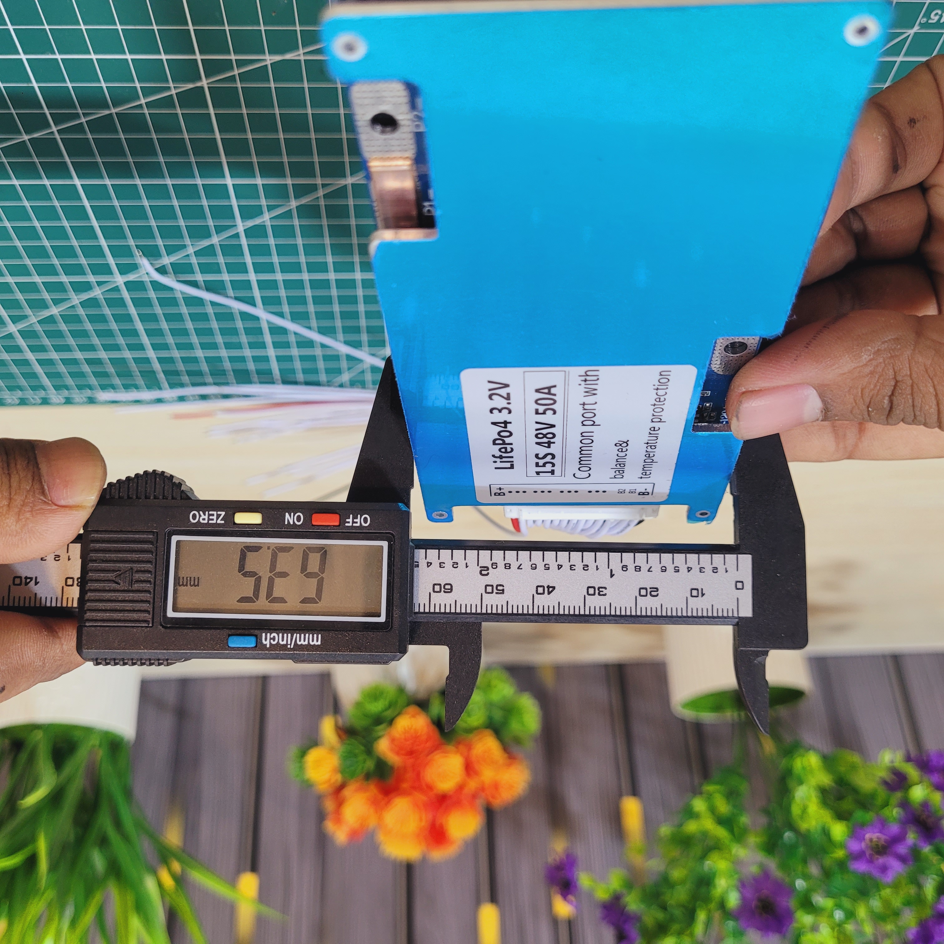 15S 48V 50A LiFePO4 Battery Management System with Balance and Temperature Protection_img_3