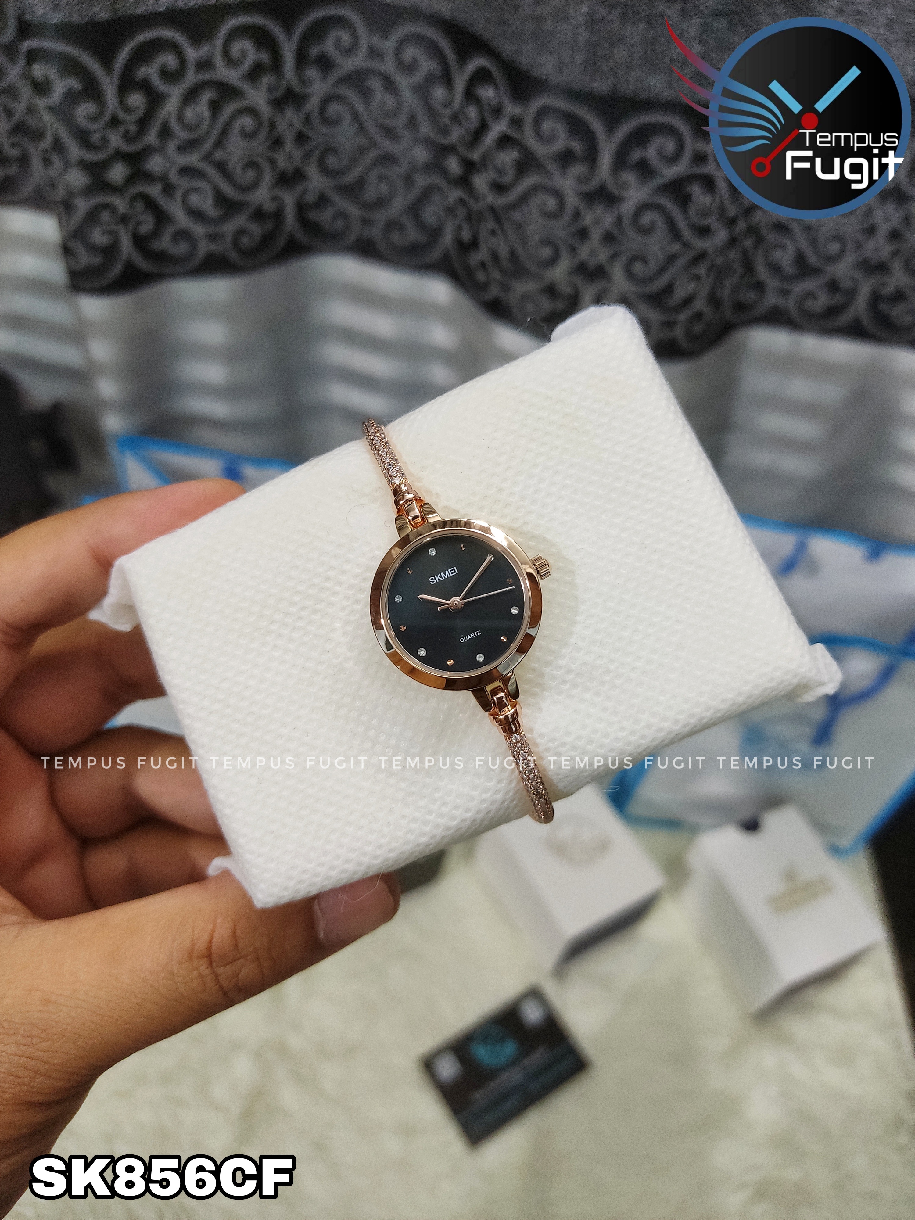 SKMEI 1805 Ladies Diamond Bracelet Watch - Black Dial- Rose Golden Bezel- Stone+Rose Golden Chain- TF Code SK856CF_img_7