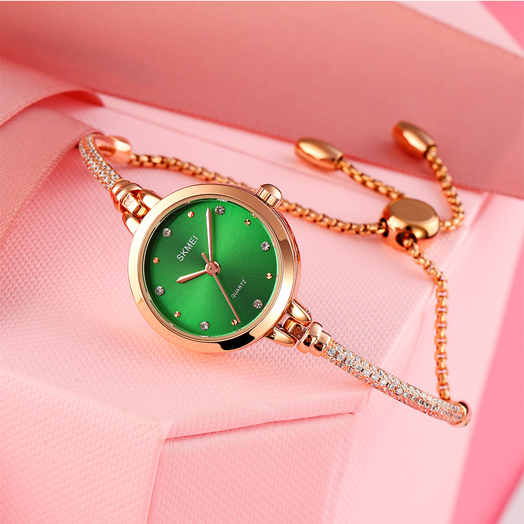 SKMEI 1805 Ladies Diamond Bracelet Watch - Green Dial- Rose Golden Bezel- Stone+Rose Golden Chain- TF Code SK382CF_img_2