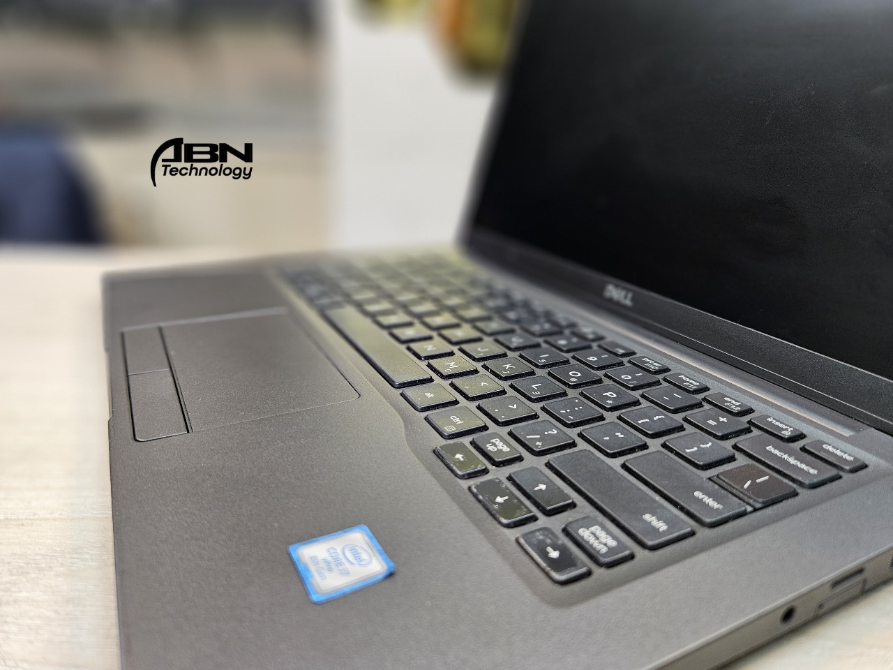 Dell Latitude 7400. Core i5, 8th Gen. 8GB RAM, 256GB SSD. 14.1" Display._img_4