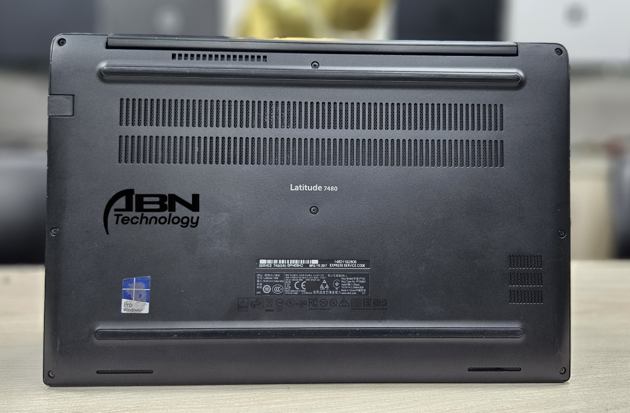 Dell Latitude 7490. Core i5, 8th Gen. 8GB RAM, 256GB SSD. 14.1" Display._img_4