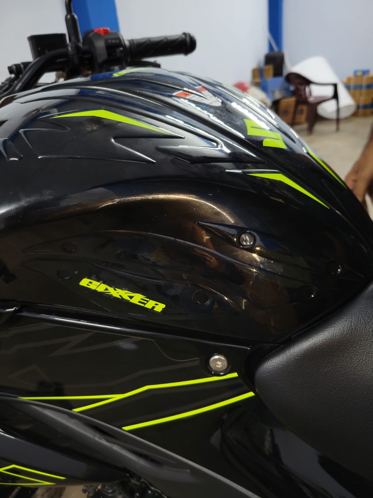 Gixxer Fi or SF Glossy Black Neon ( Premium Tank Pad 025)_img_4