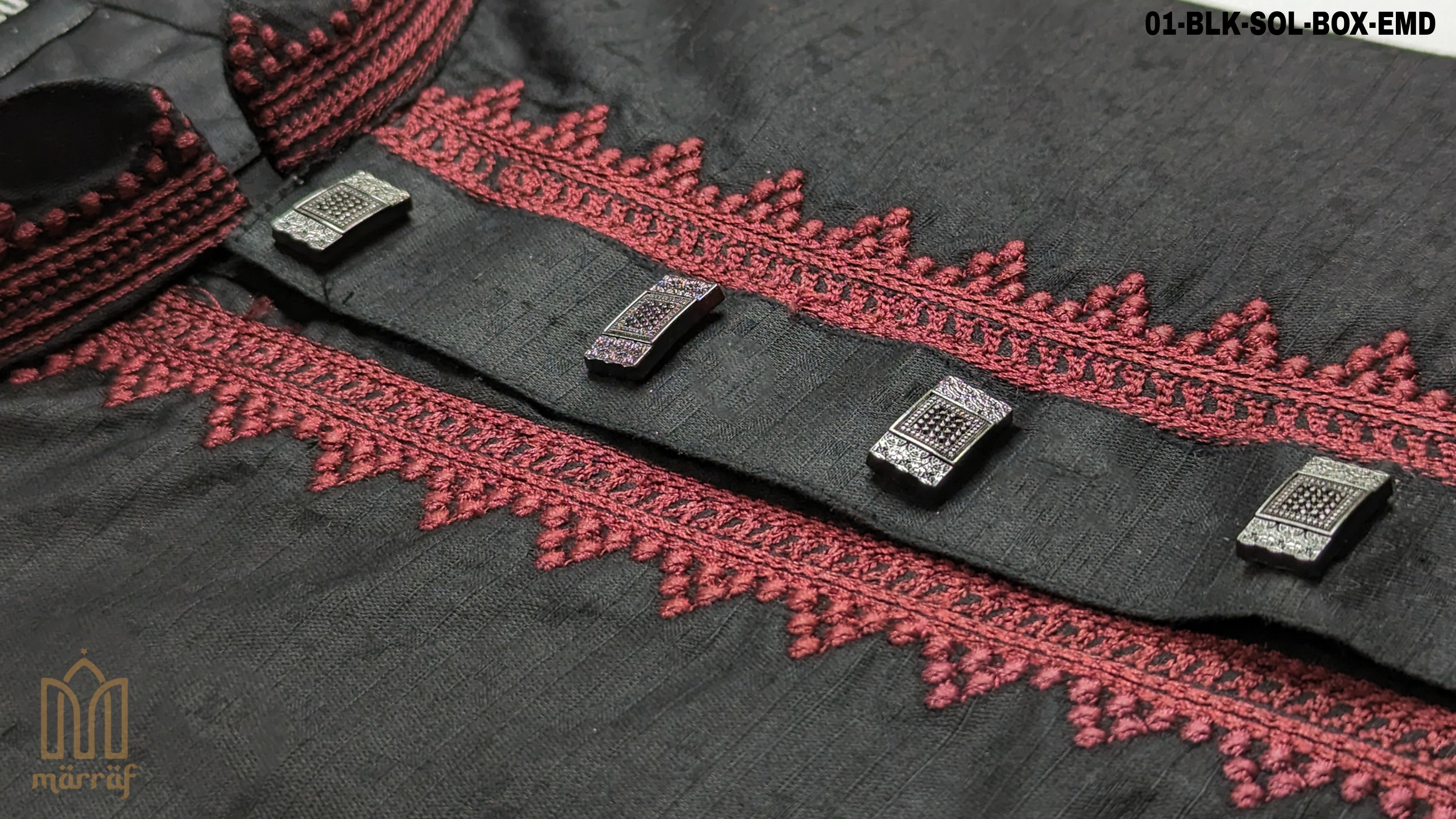 𝐒𝐨𝐩𝐡𝐢𝐬𝐭𝐢𝐜𝐚𝐭𝐞𝐝 𝐁𝐥𝐚𝐜𝐤 𝐄𝐦𝐛𝐫𝐨𝐢𝐝𝐞𝐫𝐞𝐝 𝐏𝐚𝐧𝐣𝐚𝐛𝐢_img_1