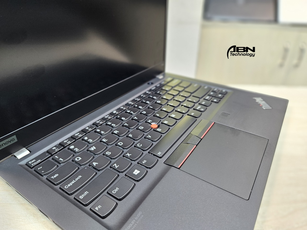 Lenovo ThinkPad T480s. Core i5, 8th Gen. 8GB RAM, 256GB SSD. 14.1" Display._img_0