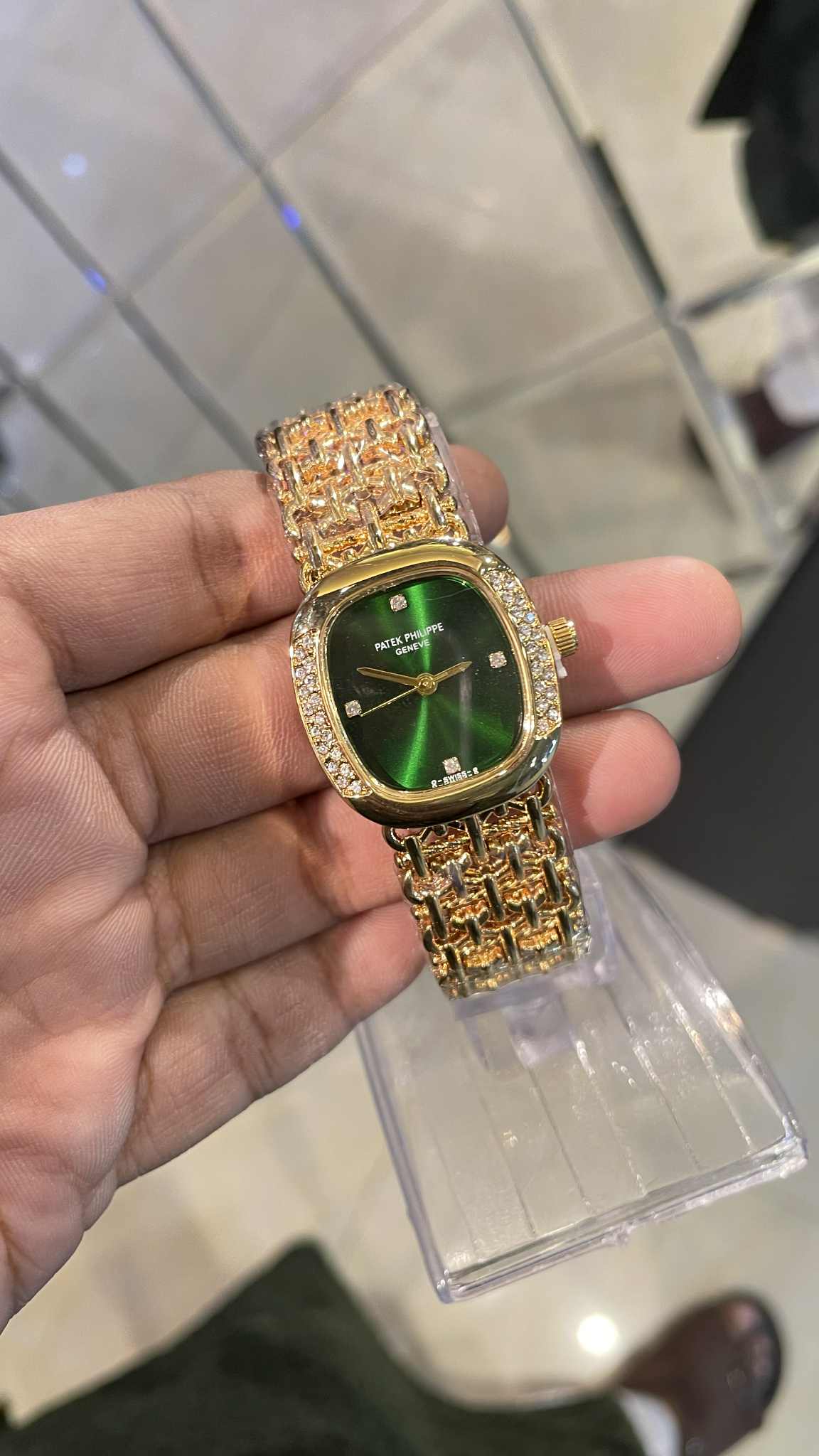 Patek Philippe Golden Ellipse Green Dial Female Chain