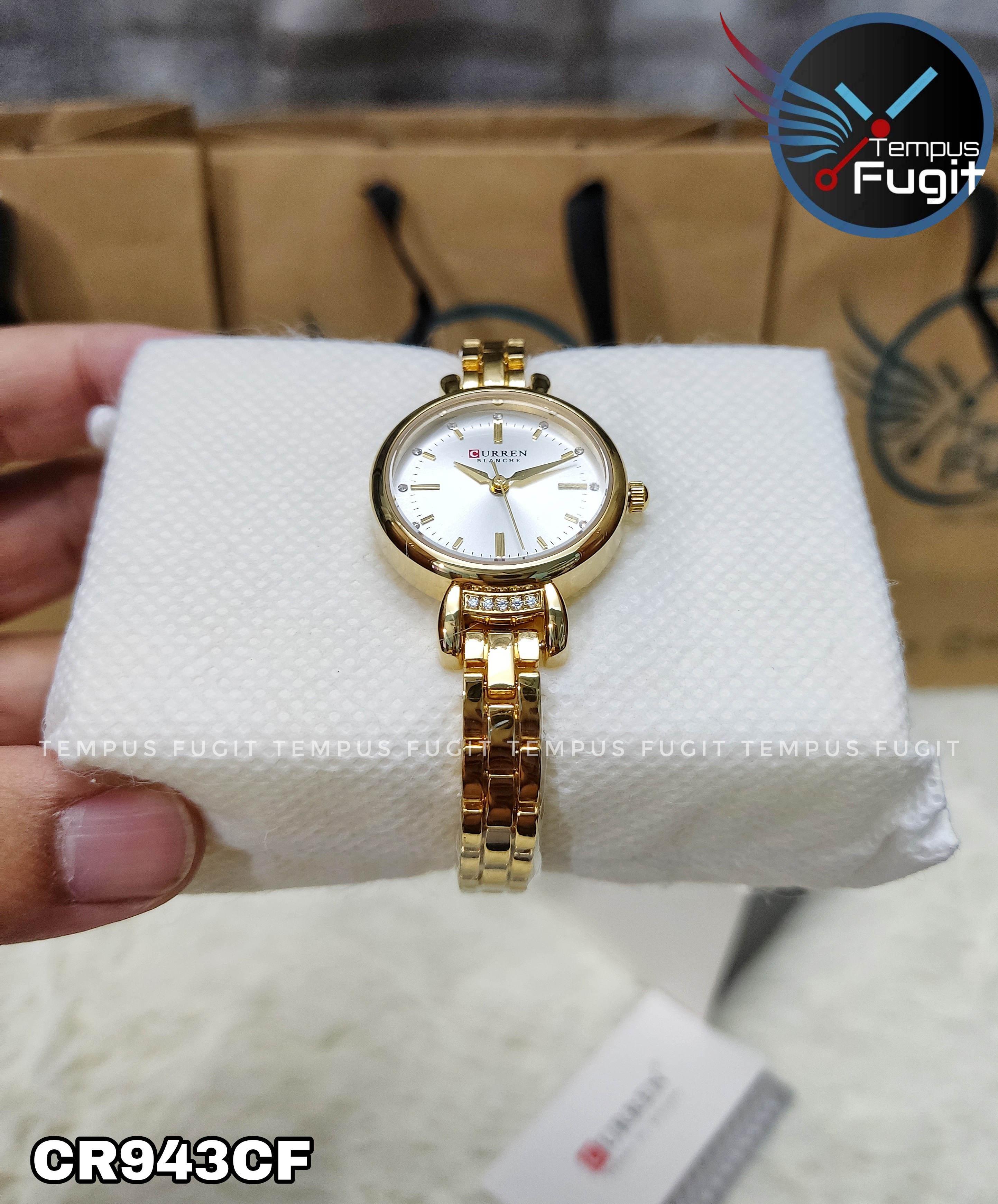 Curren 9098 Ladies Chain Watch- Silver Dial- Golden Bezel- Golden Chain- TF Code CR943CF_img_6