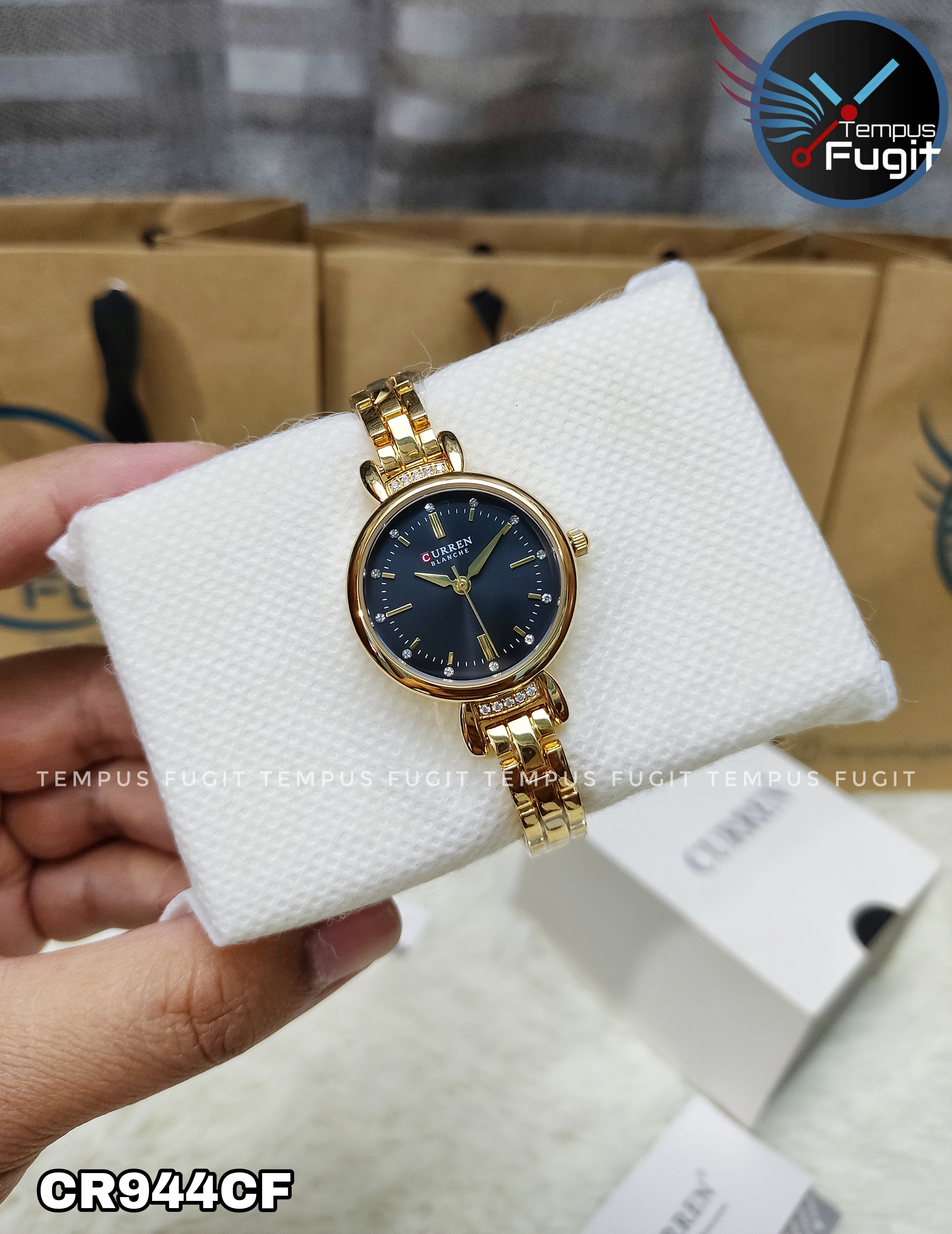 Curren 9098 Ladies Chain Watch- Black Dial- Golden Bezel- Golden Chain- TF Code CR944CF_img_5