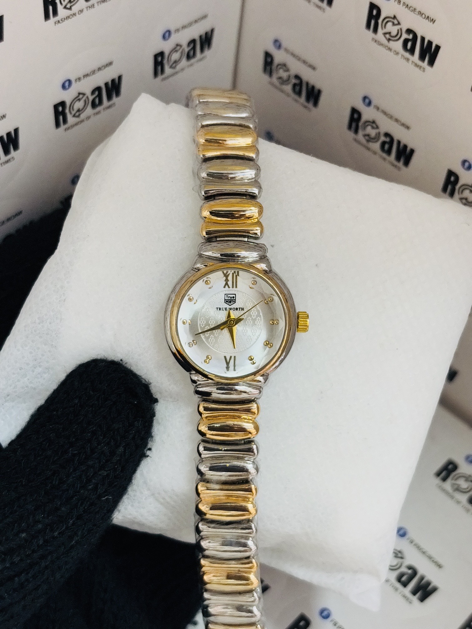 EPG coler Ladis watch_img_18