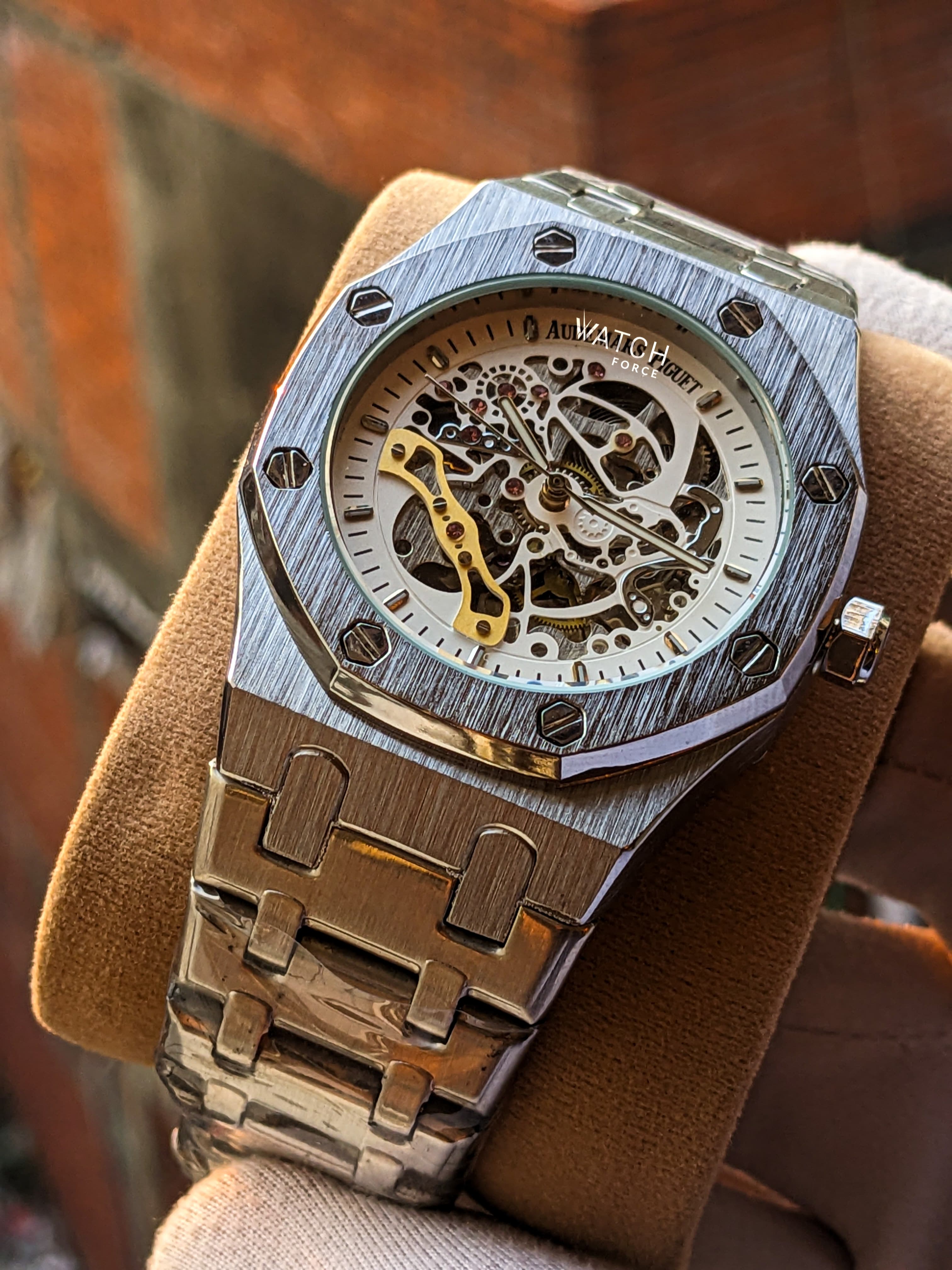 AP skeleton White_img_1