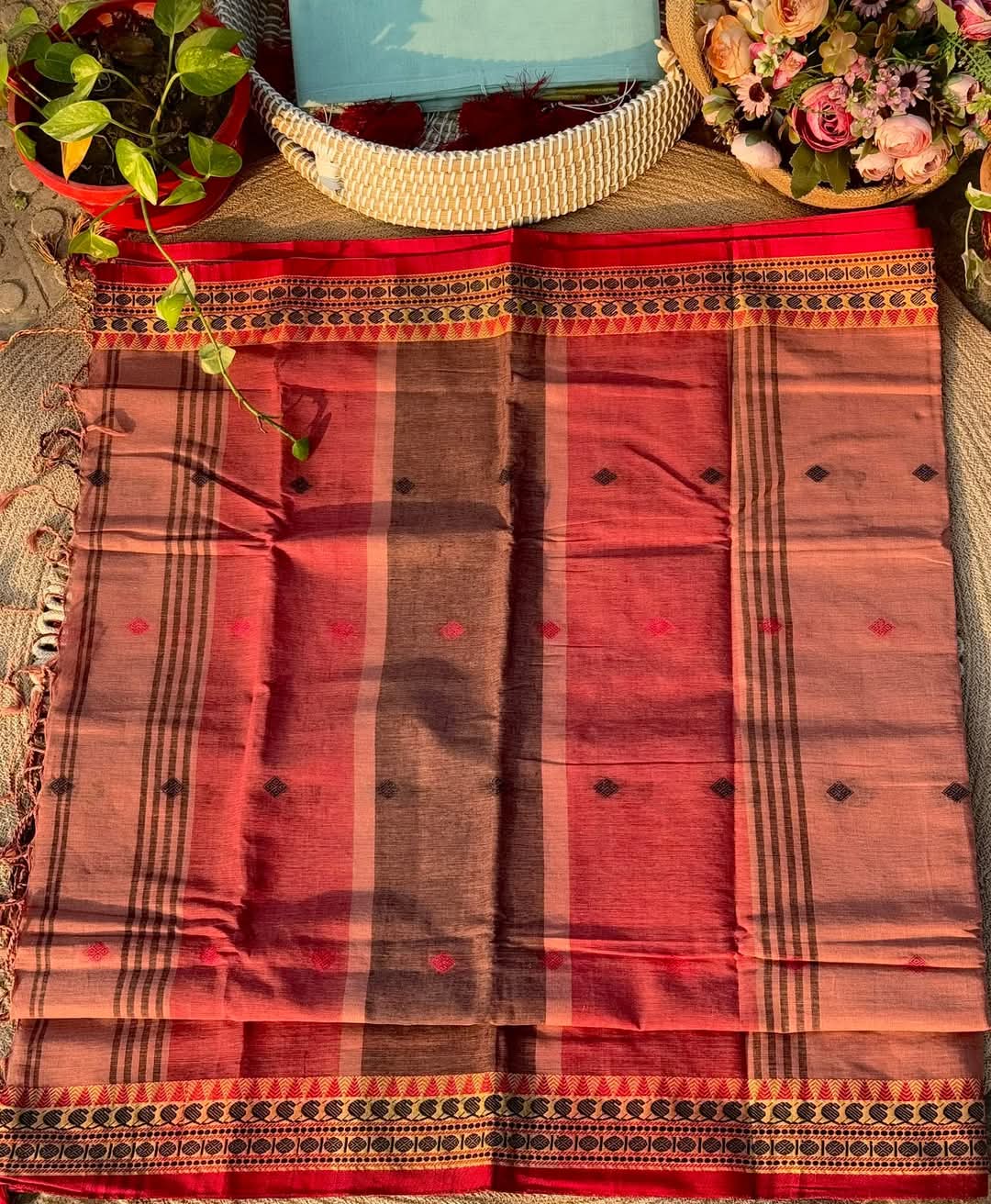 Handloom onion red par saree_img_2