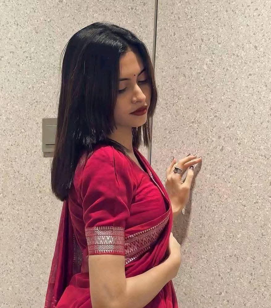 Handloom Meroon Silver pair Formal saree