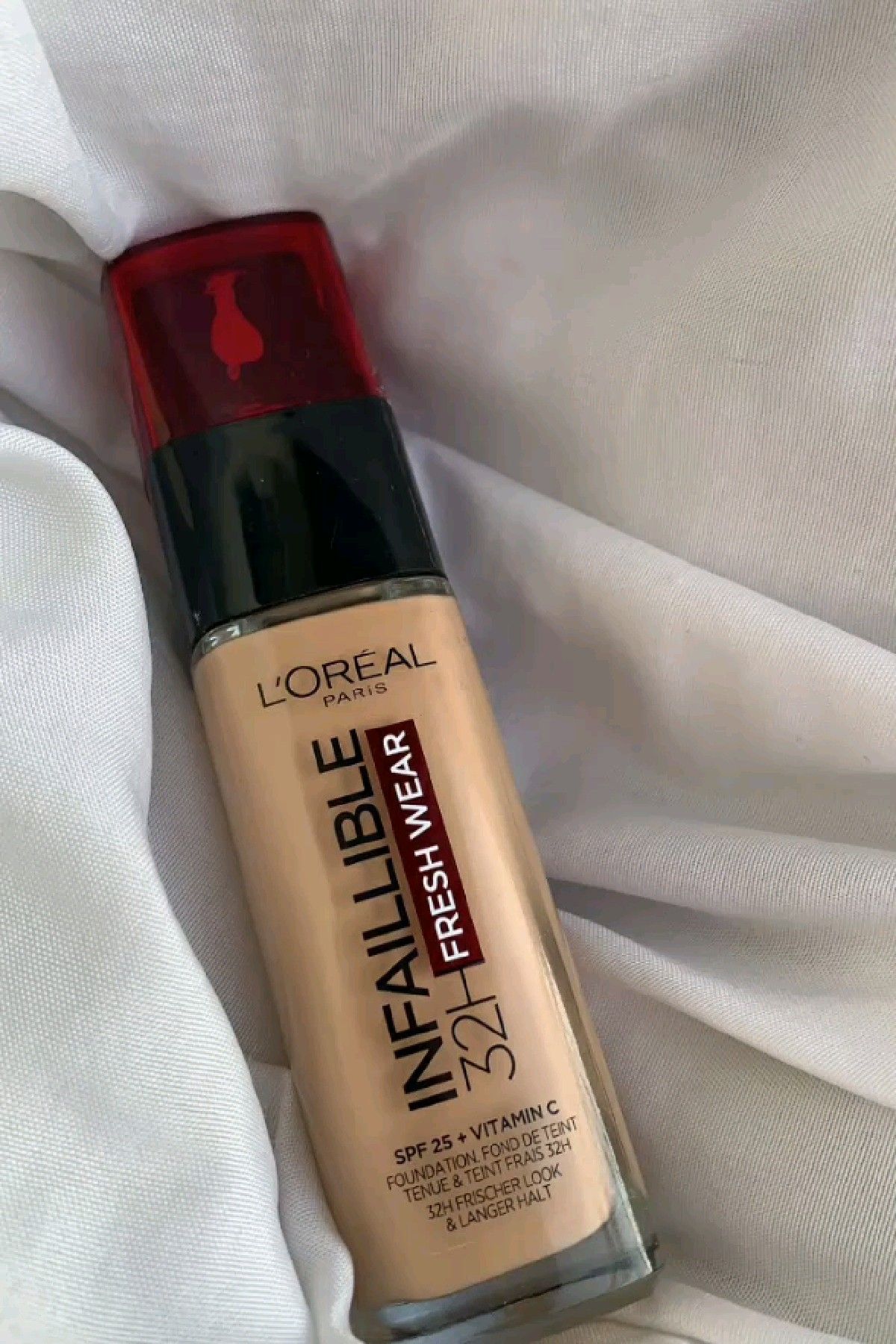 Loreal Paris – Infallible 32H Fresh Wear Foundation