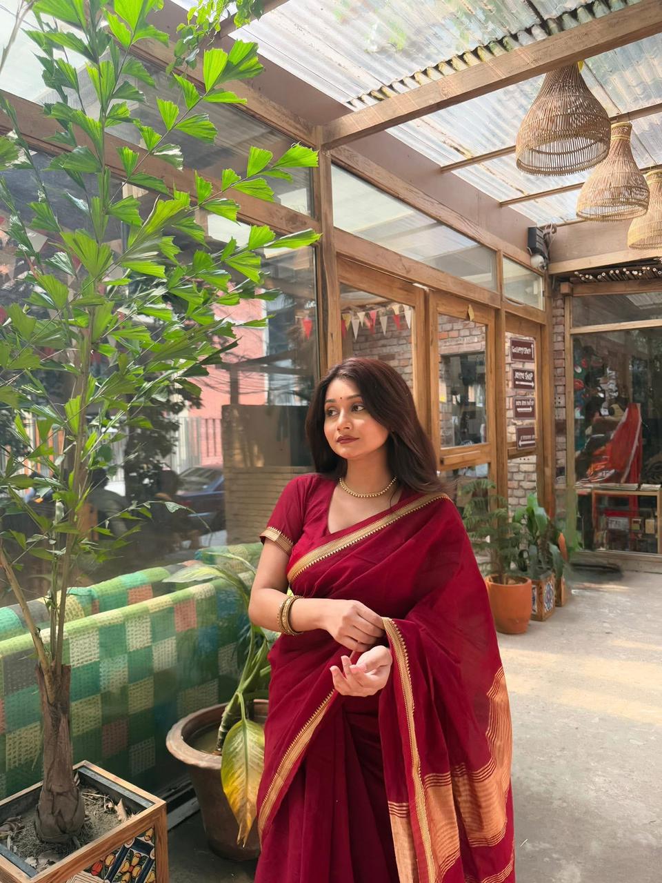 Handloom Burgundy saree