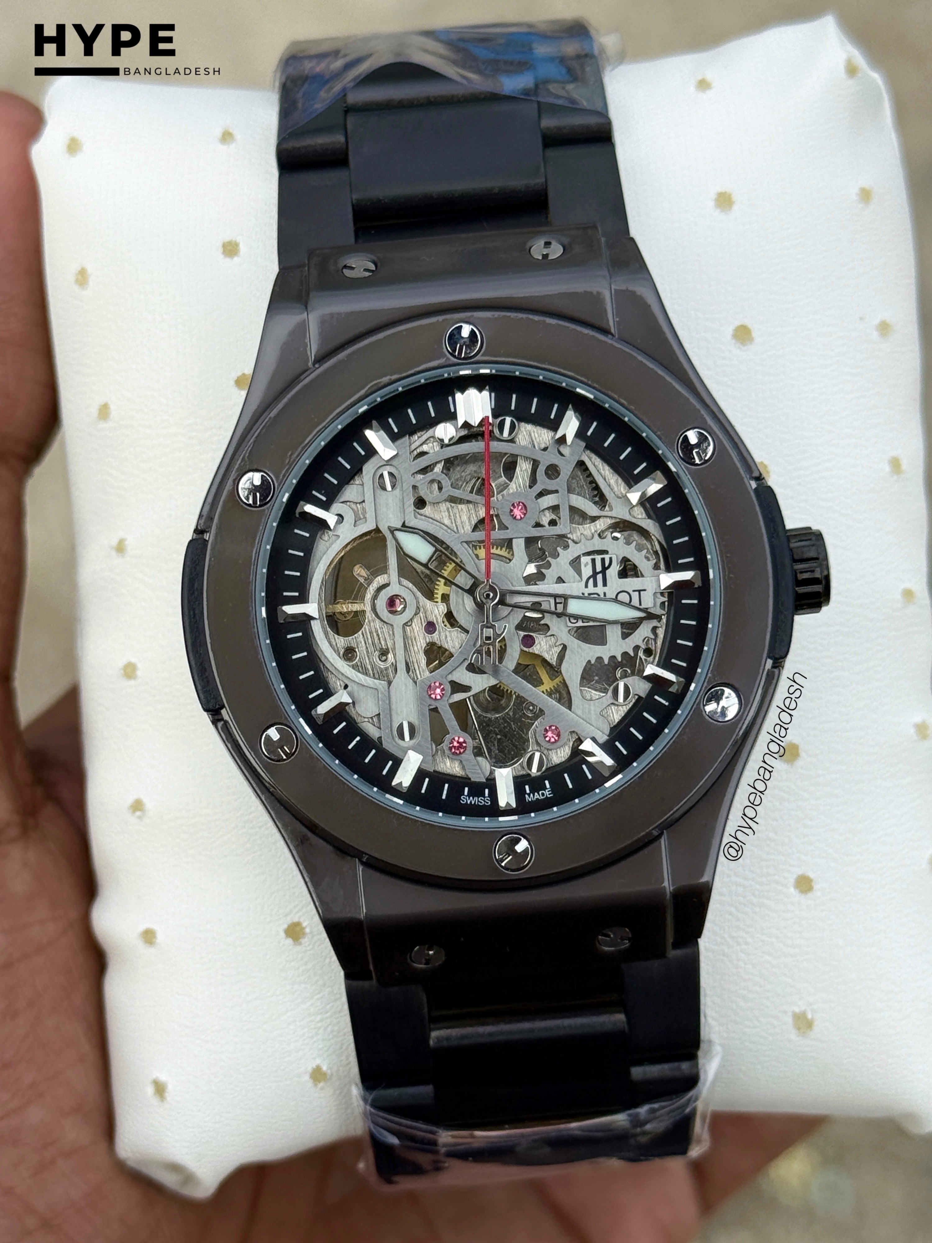Hublot Skeleton Dial Automatic Watch (Chain)_img_2
