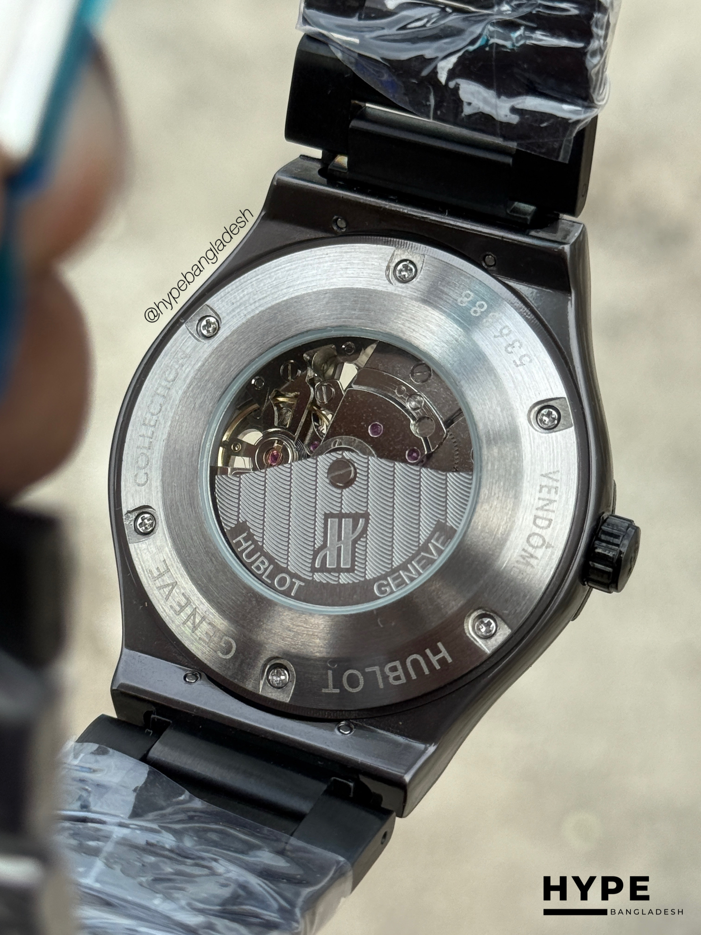 Hublot Skeleton Dial Automatic Watch (Chain)_img_4