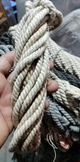 প্লাস্টিকের দড়ি  / প্রতি মুটা - Image 1