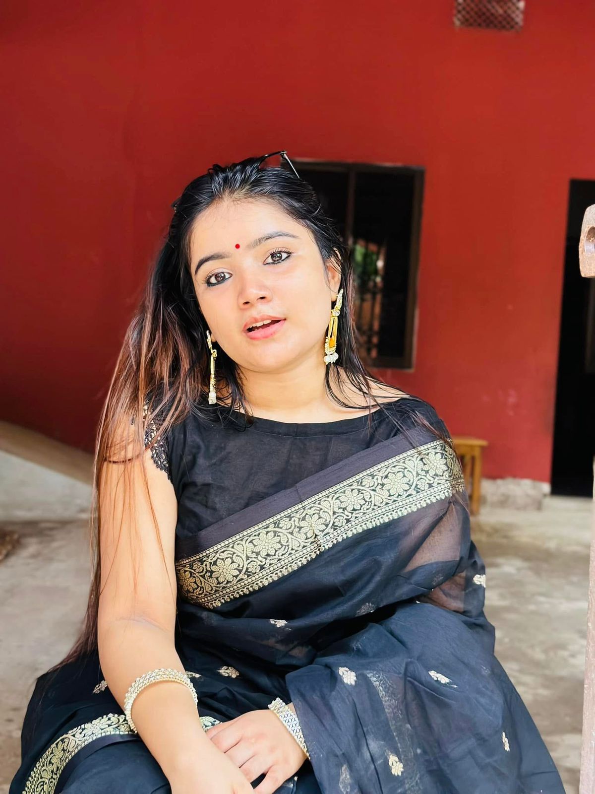 Handloom black golden par saree_img_5