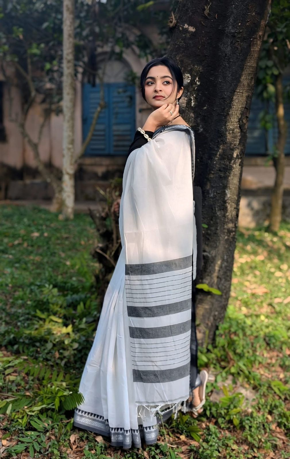 Handloom white black par Anarakali_img_6