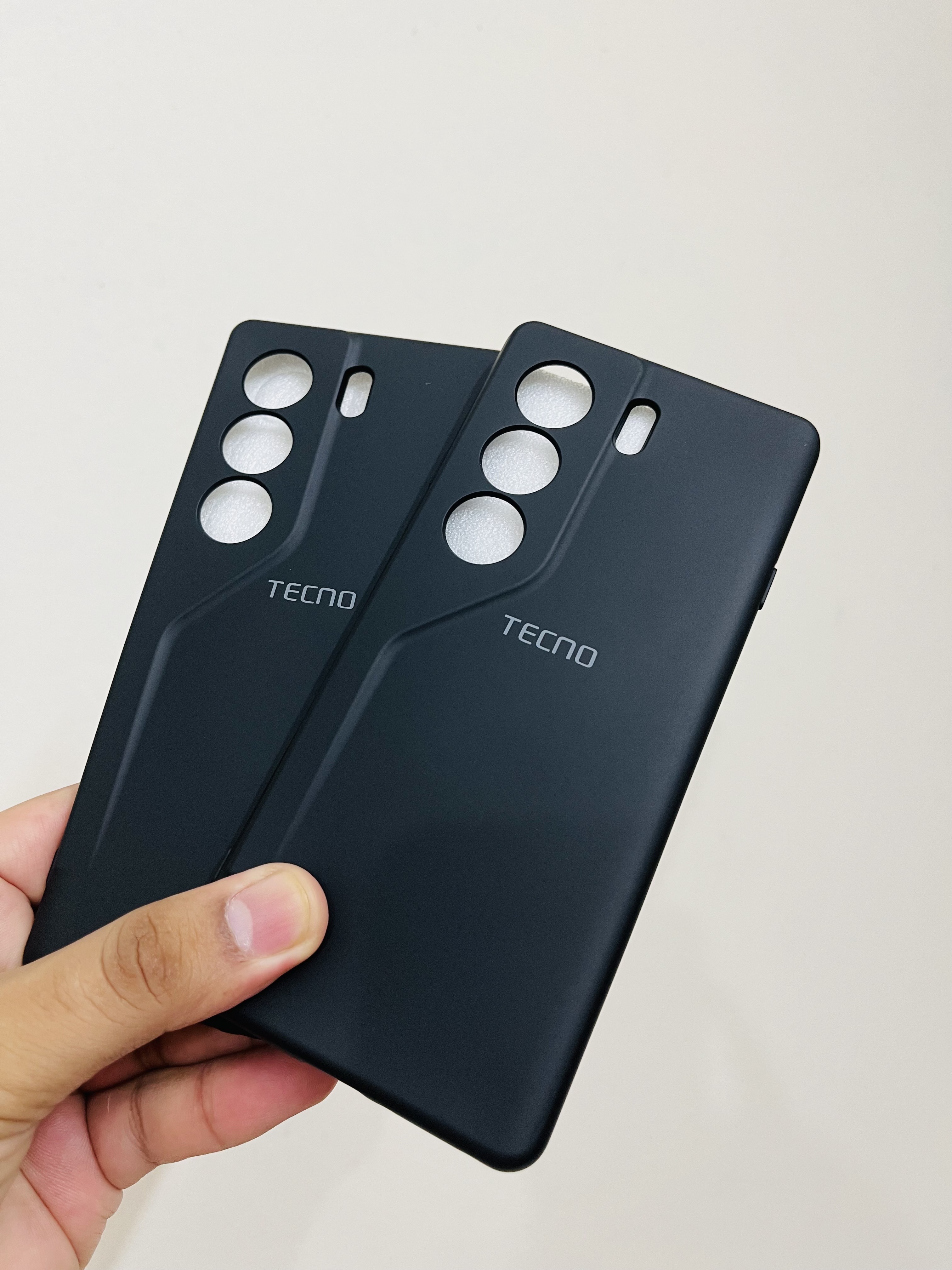 Tecno Camon 40 Pro Back Cover Silicone Case_img_1