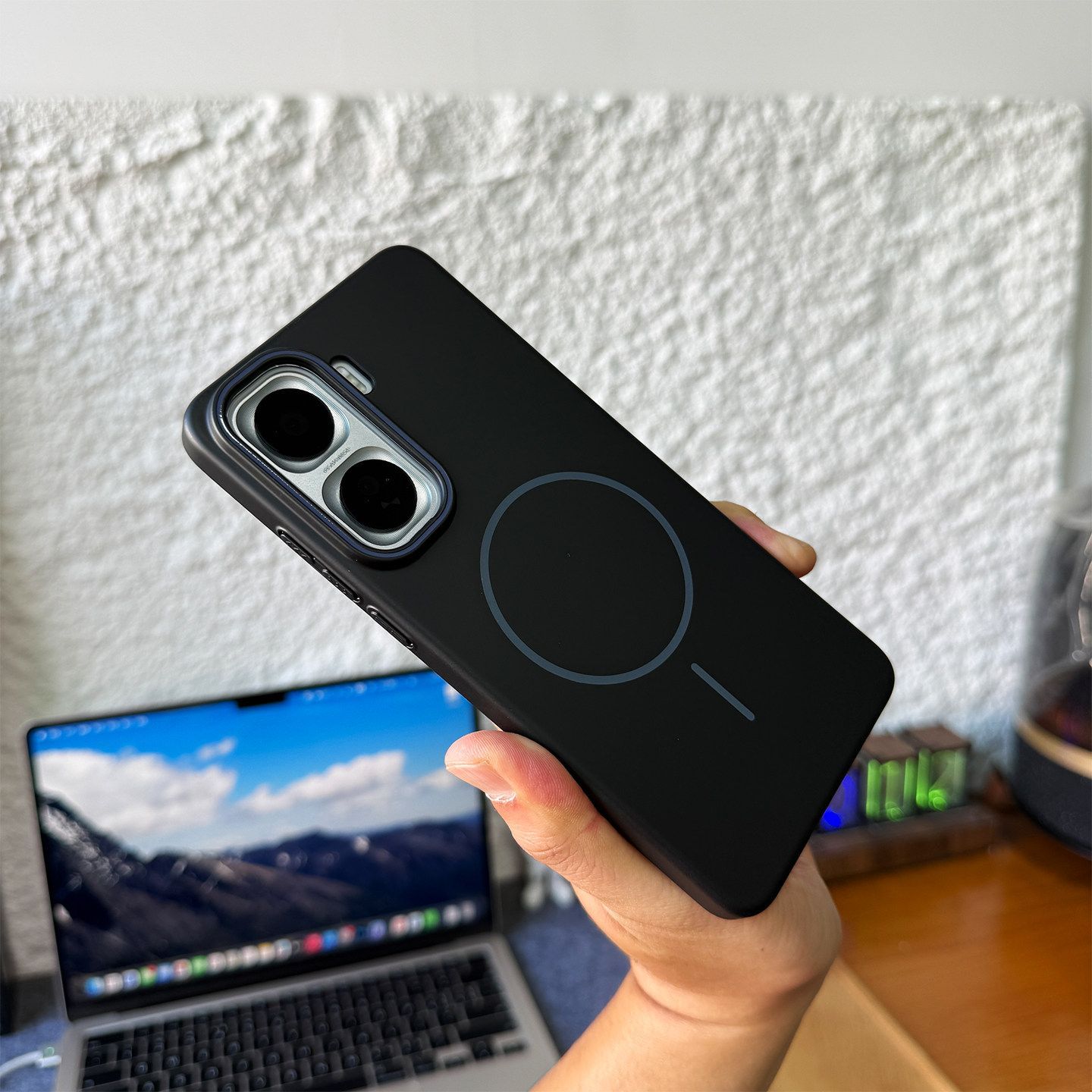 iQOO Neo11 Skin-like Feel Magnetic ring Hard Pc Cover_img_0