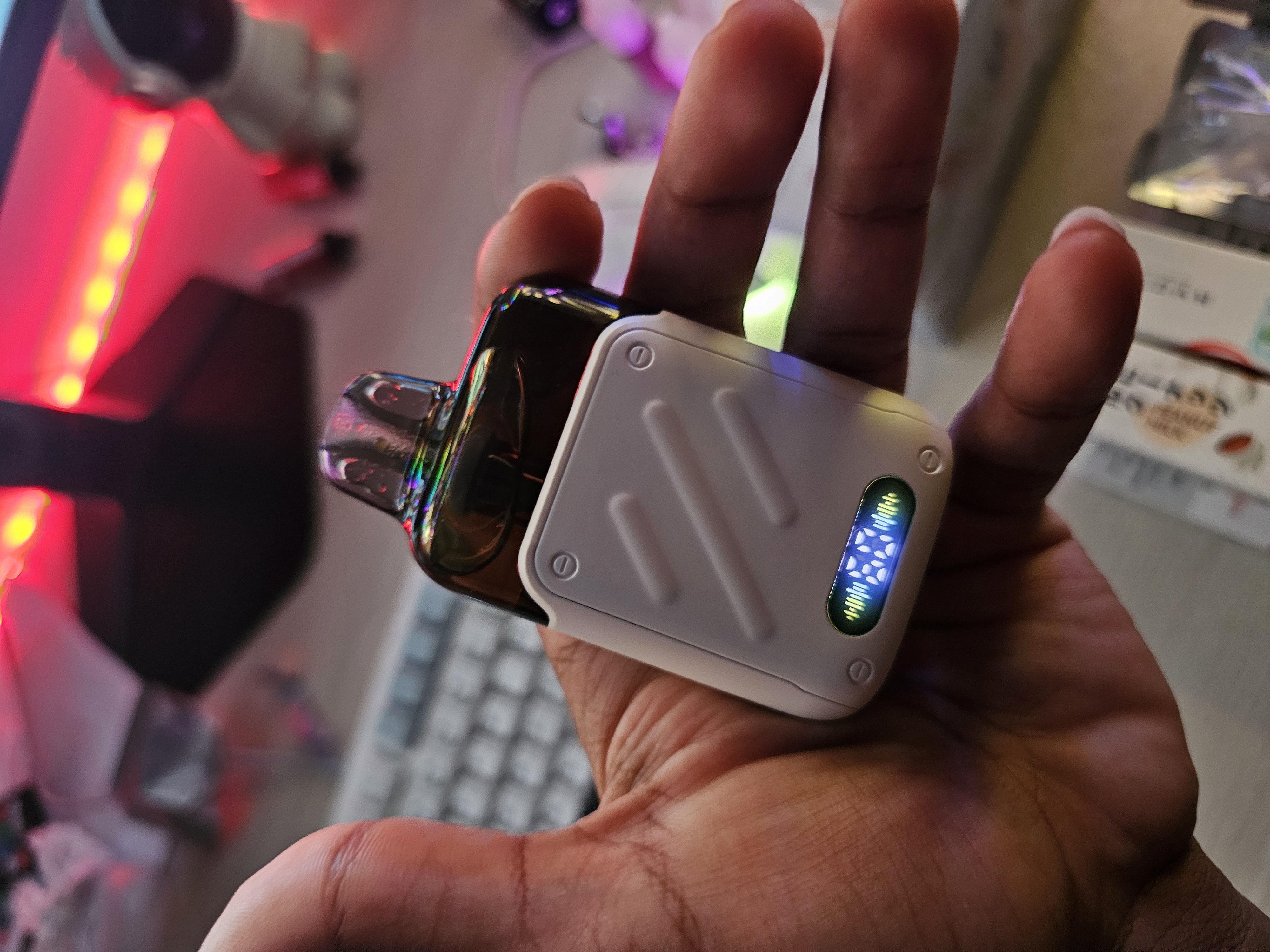 CyberCase 30K Puff Refillable Device_img_0