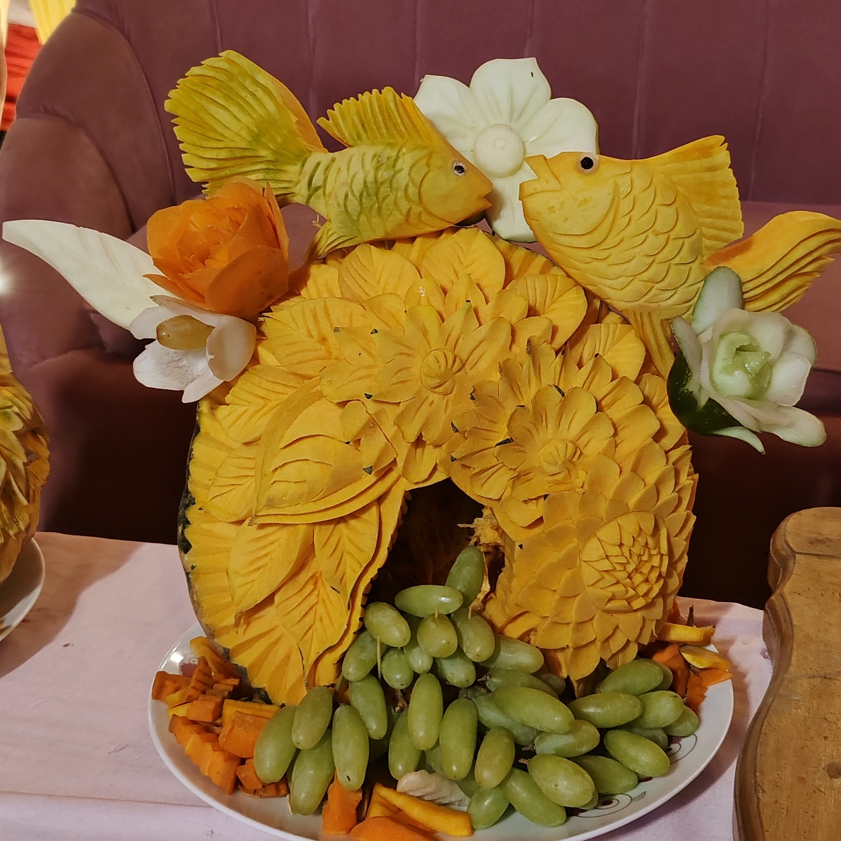 wedding table decoration carving design