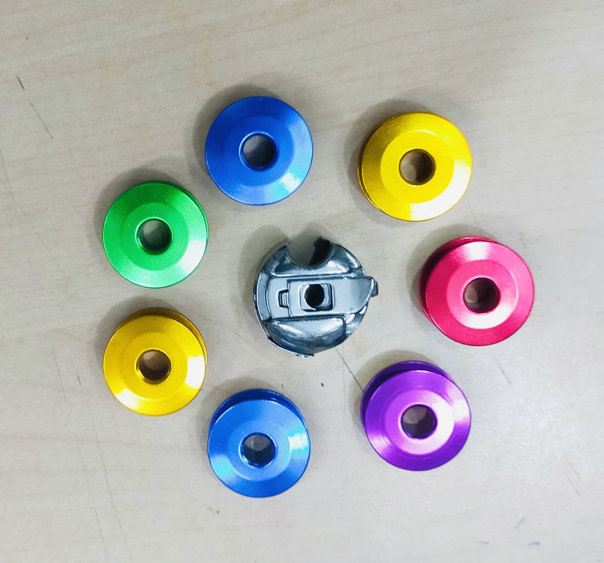 Sewing machine Bobbin Case_img_5