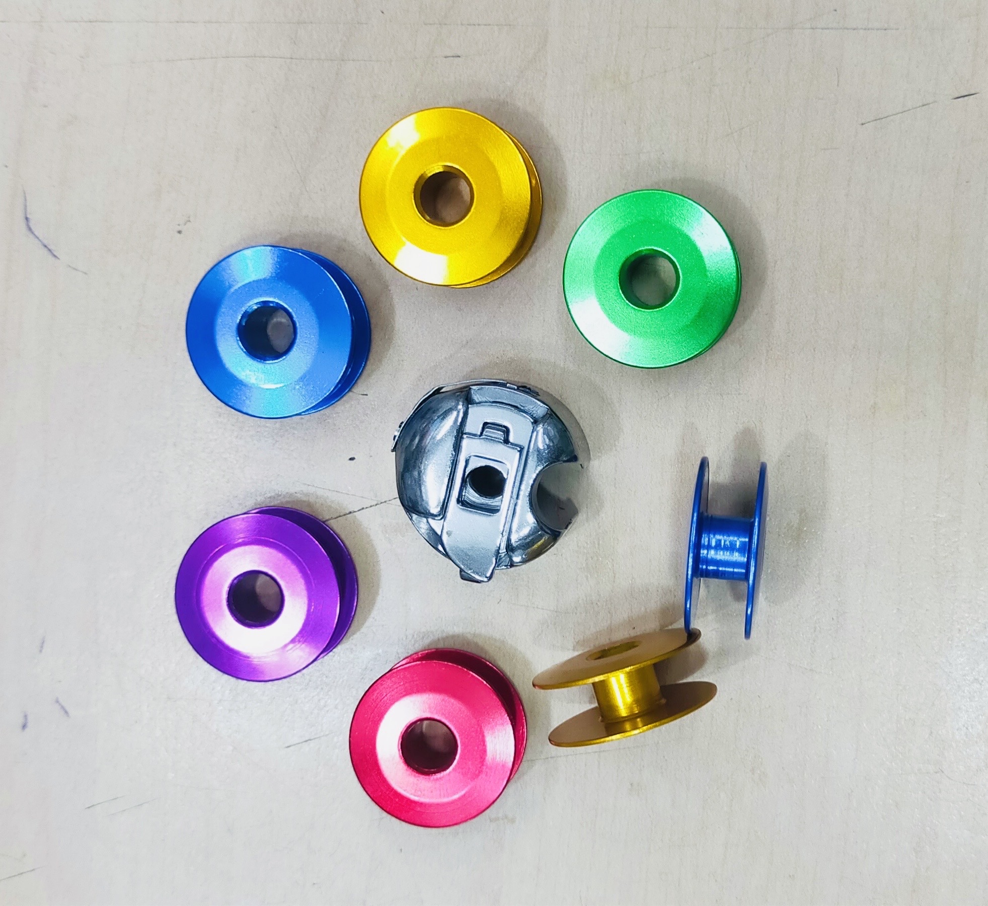 Sewing machine Bobbin Case_img_10