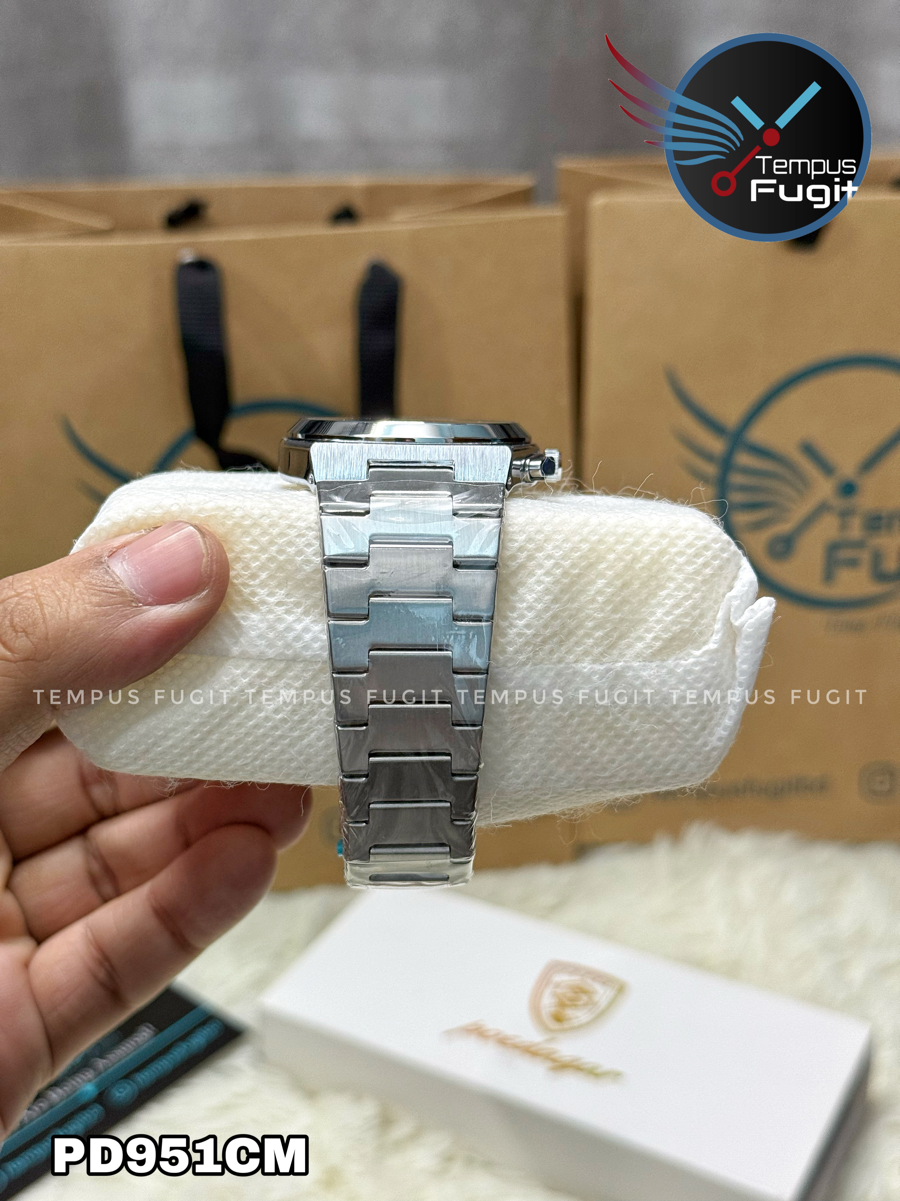 Poedagar 970 Gents Chronograph Chain Watch- Silver+Black Dial- Silver Bezel- Silver Chain- TF Code PD951CM_img_5