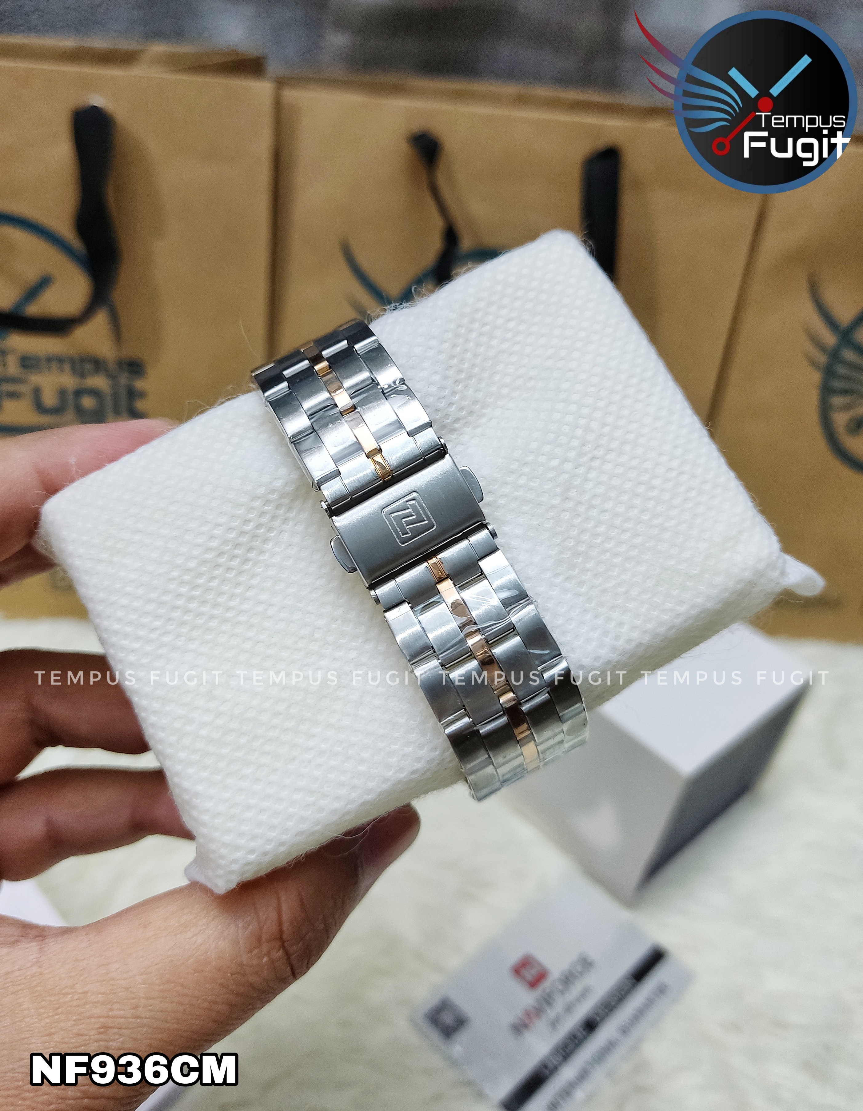 Naviforce 9238 Gents Chain Watch- Silver Dial- Rose Golden Bezel- Silver+Rose Golden Chain- TF Code NF936CM_img_12