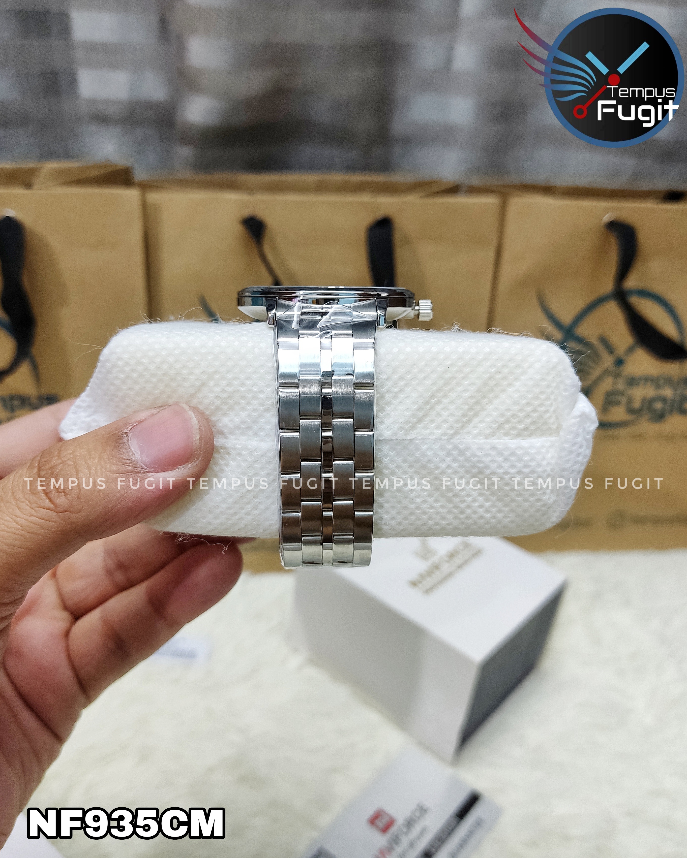 Naviforce 9238 Gents Chain Watch- Blue Dial- Silver Bezel- Silver Chain- TF Code NF935CM_img_11