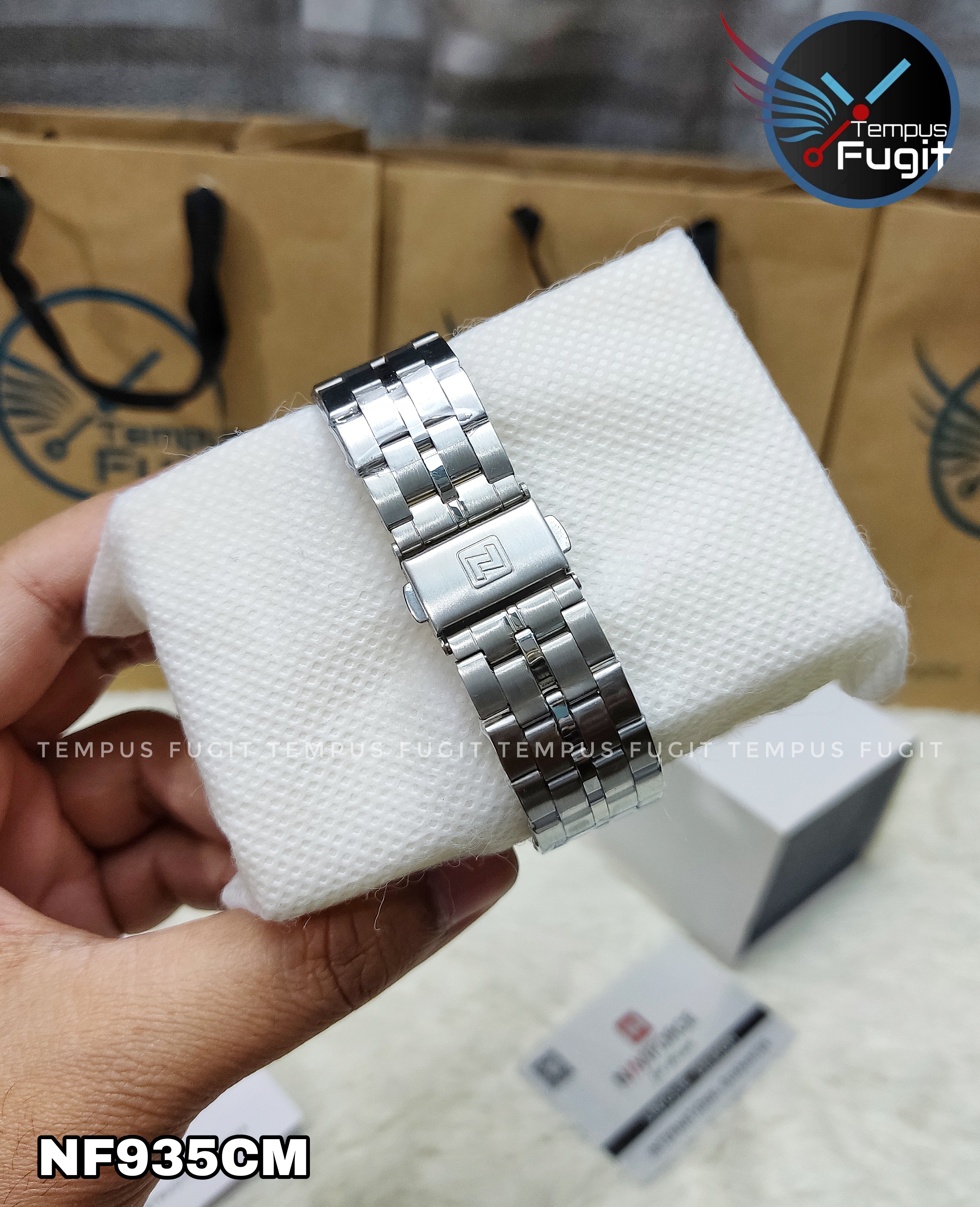 Naviforce 9238 Gents Chain Watch- Blue Dial- Silver Bezel- Silver Chain- TF Code NF935CM_img_12