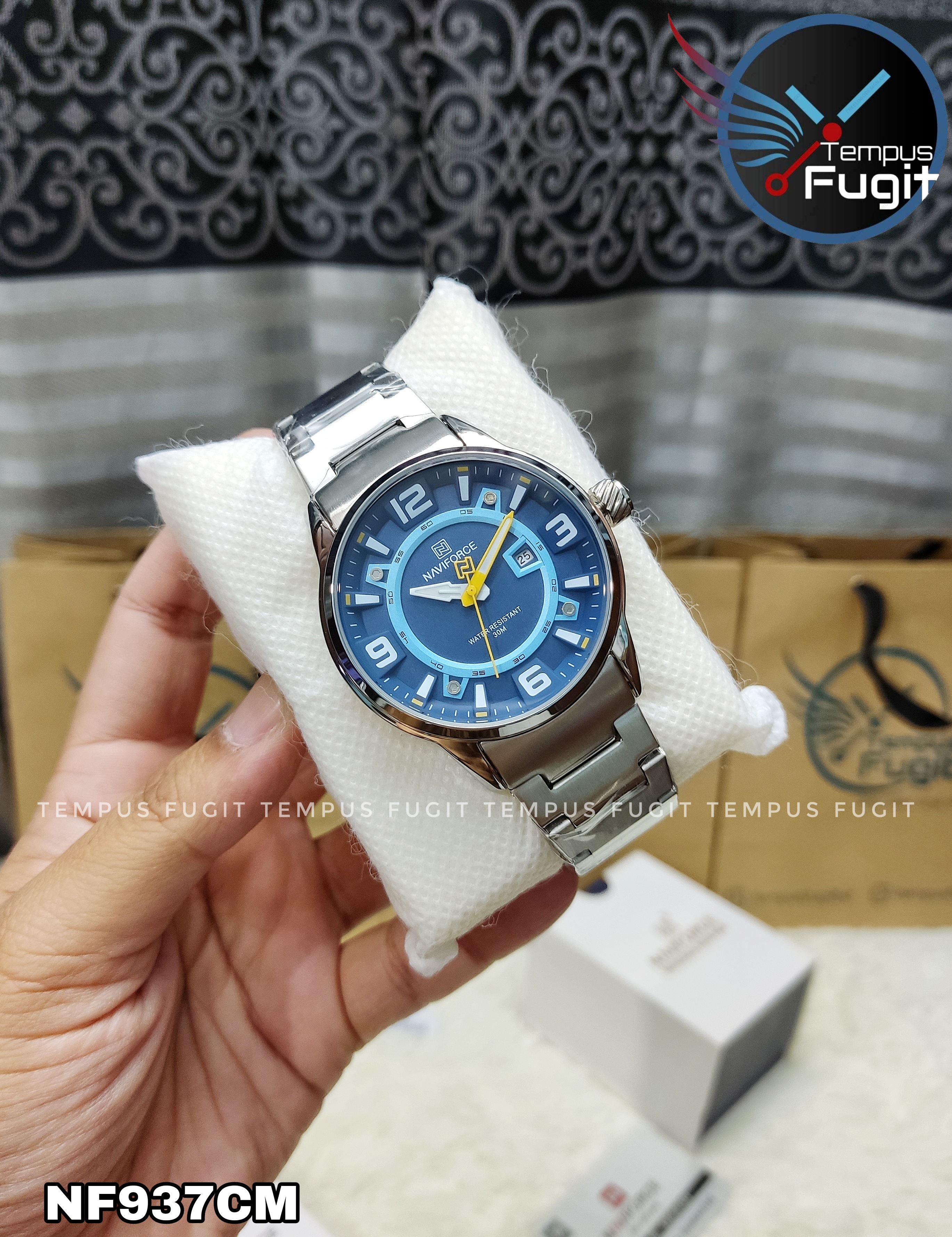 Naviforce 8044 Gents Chain Watch - Blue Dial- Silver Bezel- Silver Chain- TF Code NF937CM_img_5