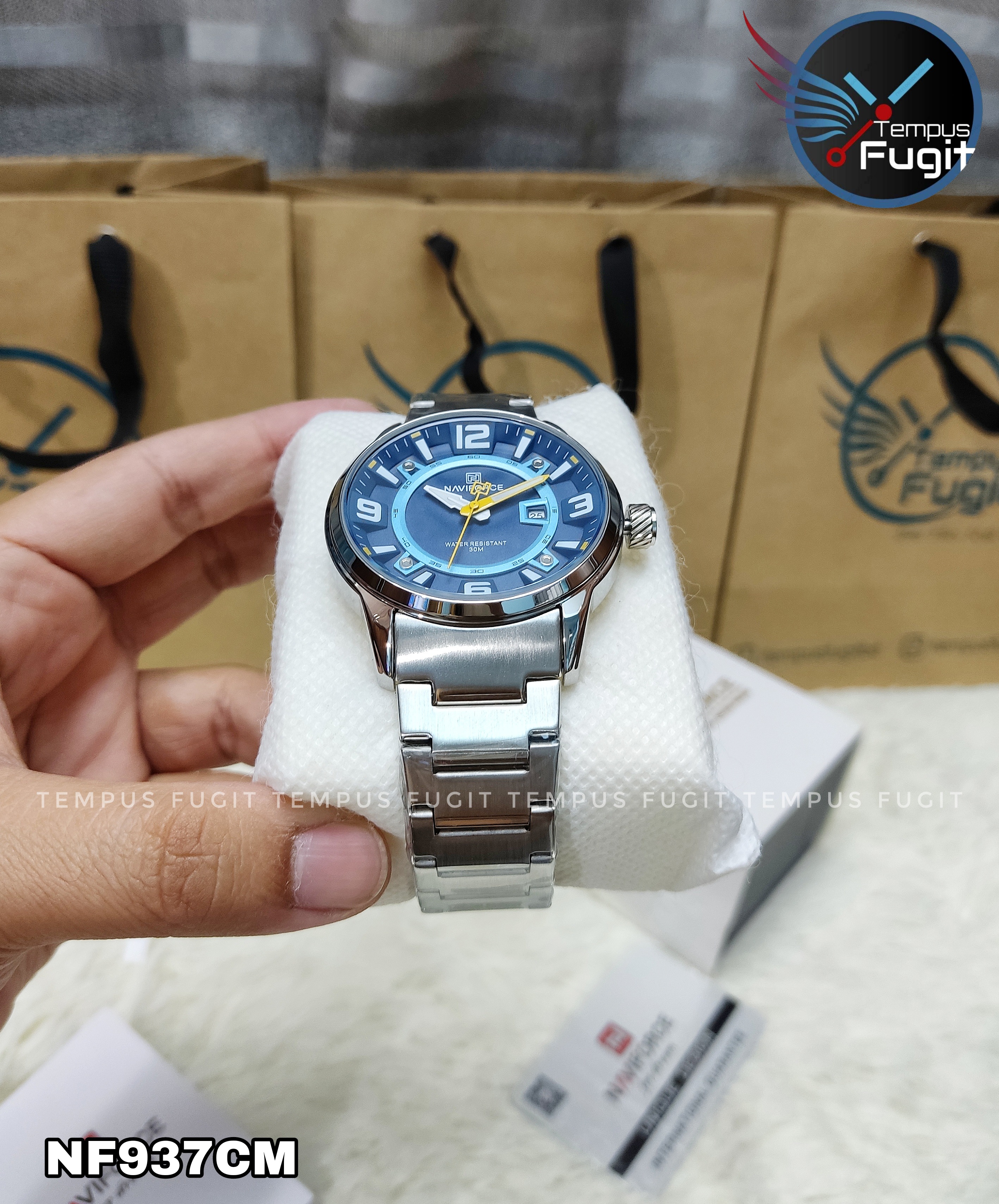 Naviforce 8044 Gents Chain Watch - Blue Dial- Silver Bezel- Silver Chain- TF Code NF937CM_img_7