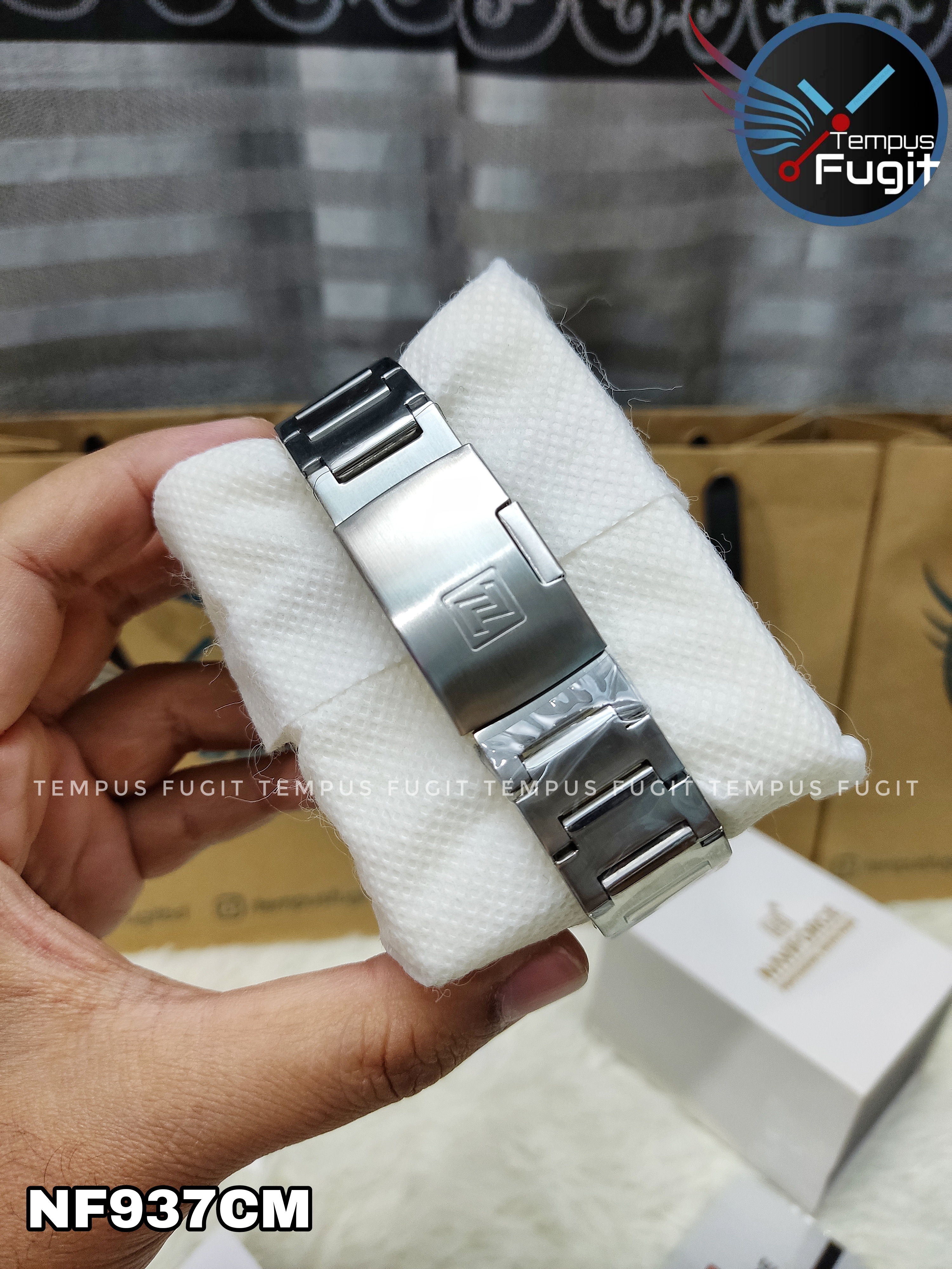 Naviforce 8044 Gents Chain Watch - Blue Dial- Silver Bezel- Silver Chain- TF Code NF937CM_img_9