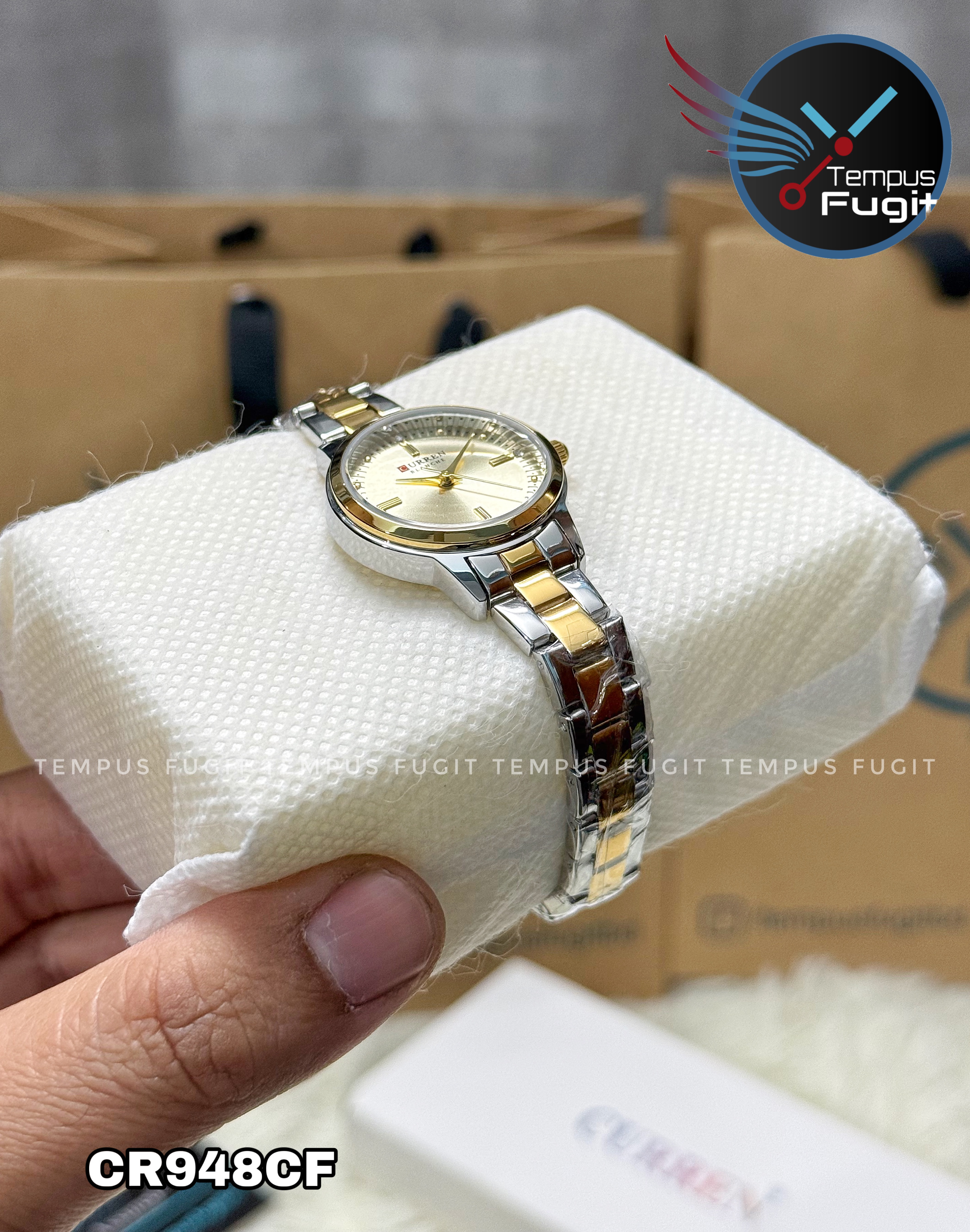 Curren 9094 Ladies Chain Watch- Golden Dial- Golden Bezel- Silver+Golden Chain- TF Code CR948CF_img_4