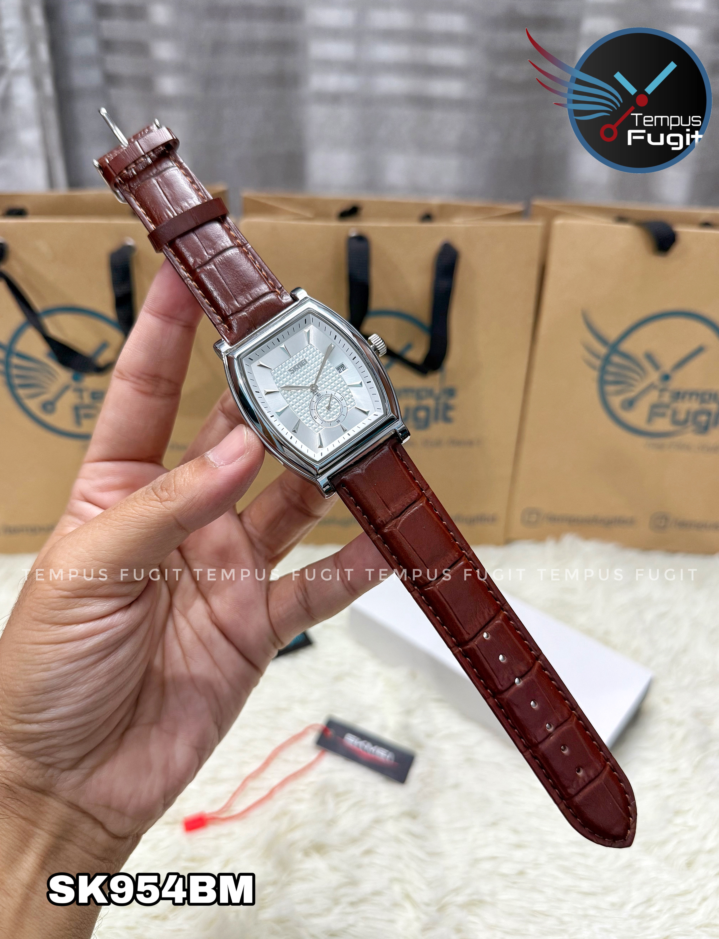 SKMEI 9306 Gents Belt Watch- Silver Dial- Silver Bezel- Leather Color Belt- TF Code SK954BM_img_3